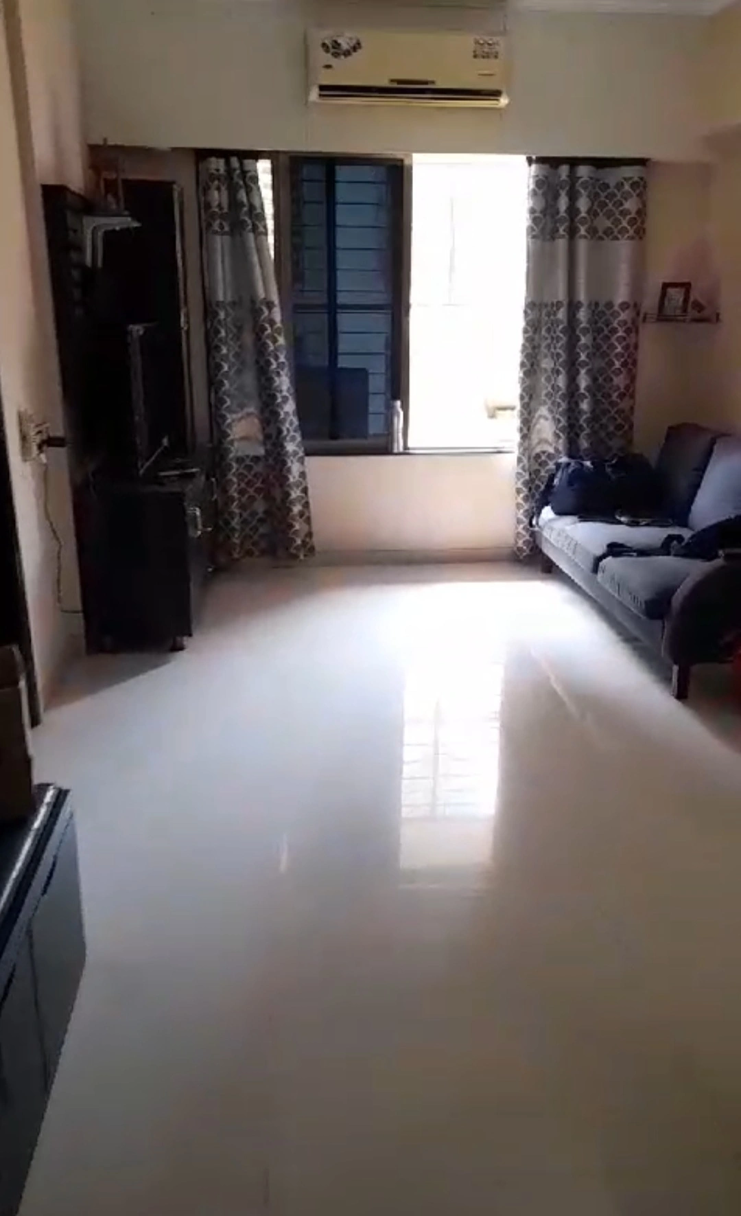 2 BHK Flat for Rent in Kairali Tower, Goregaon West