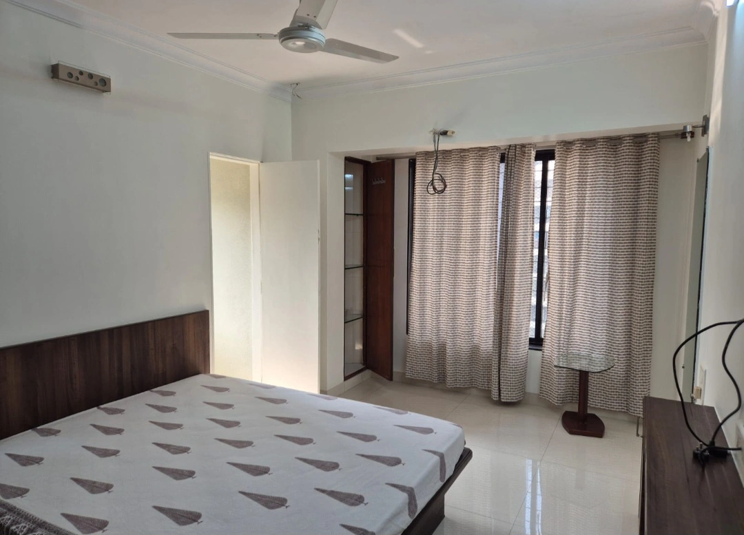 2 BHK Flat for Rent in Gardenia Society, Malad East