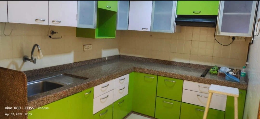 2.5 BHK Flat for Rent in Raja saptaratna Tower, Malad West