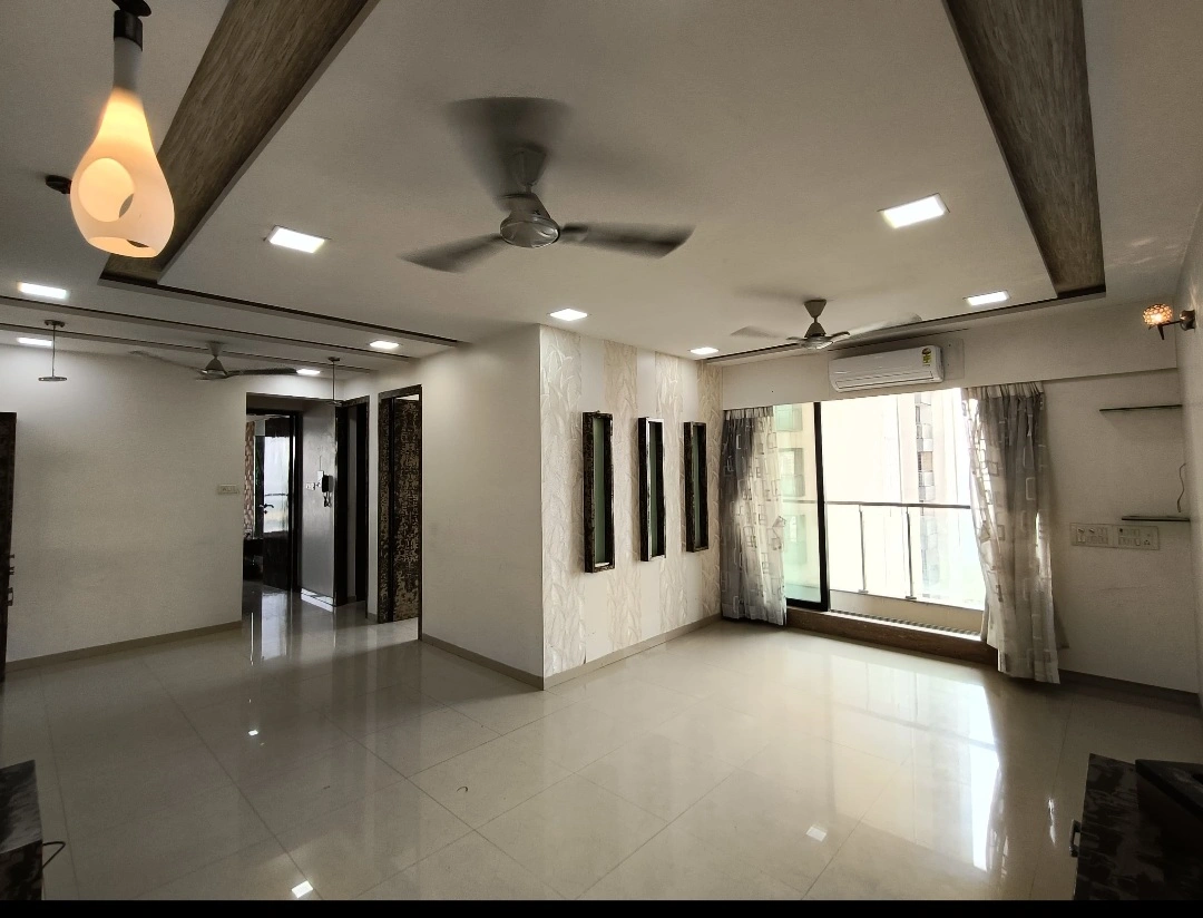 2.5 BHK Flat for Rent in Rustomjee Elanza , Malad West