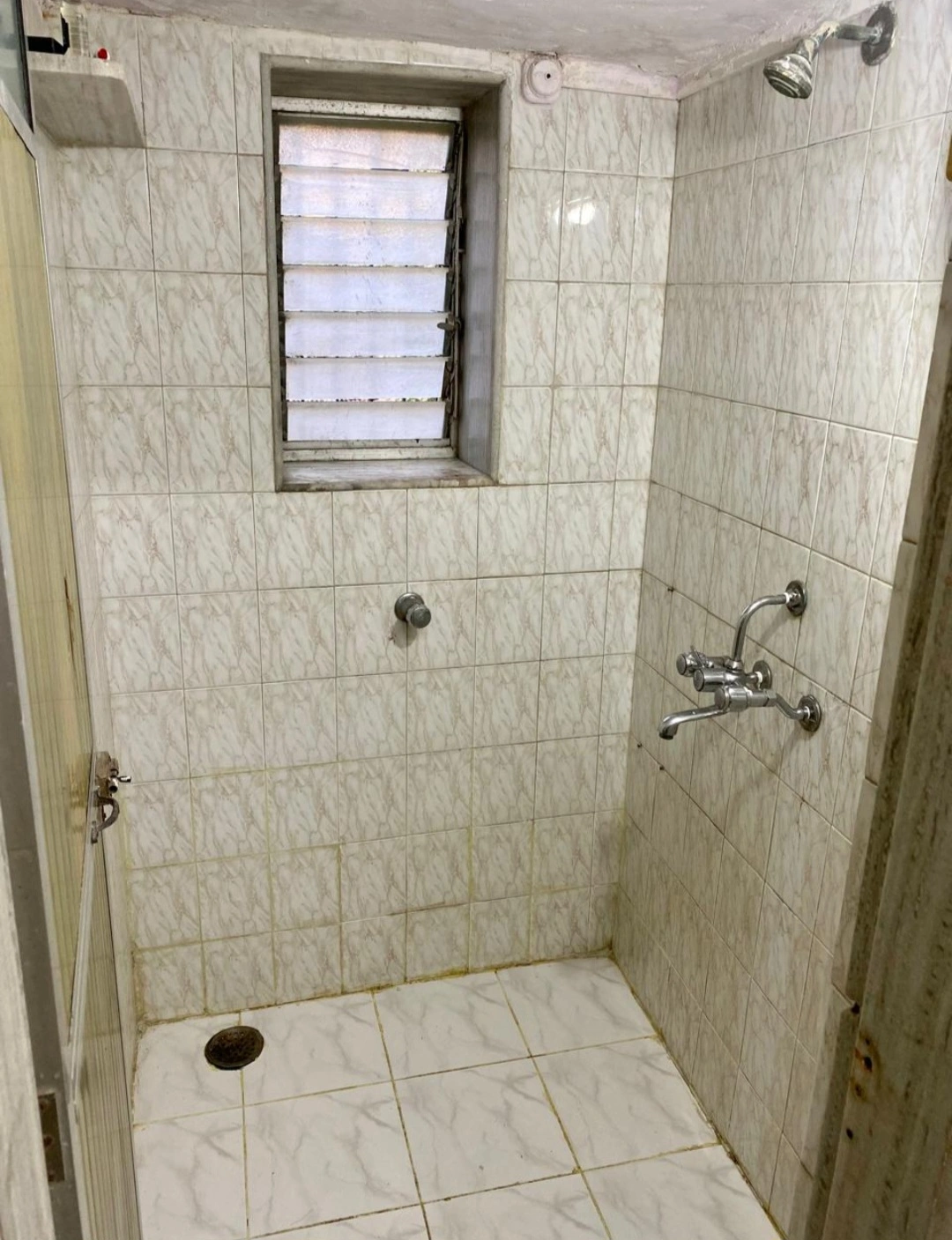 1RK Flat for Rent in Rani Sati Complex, Malad West