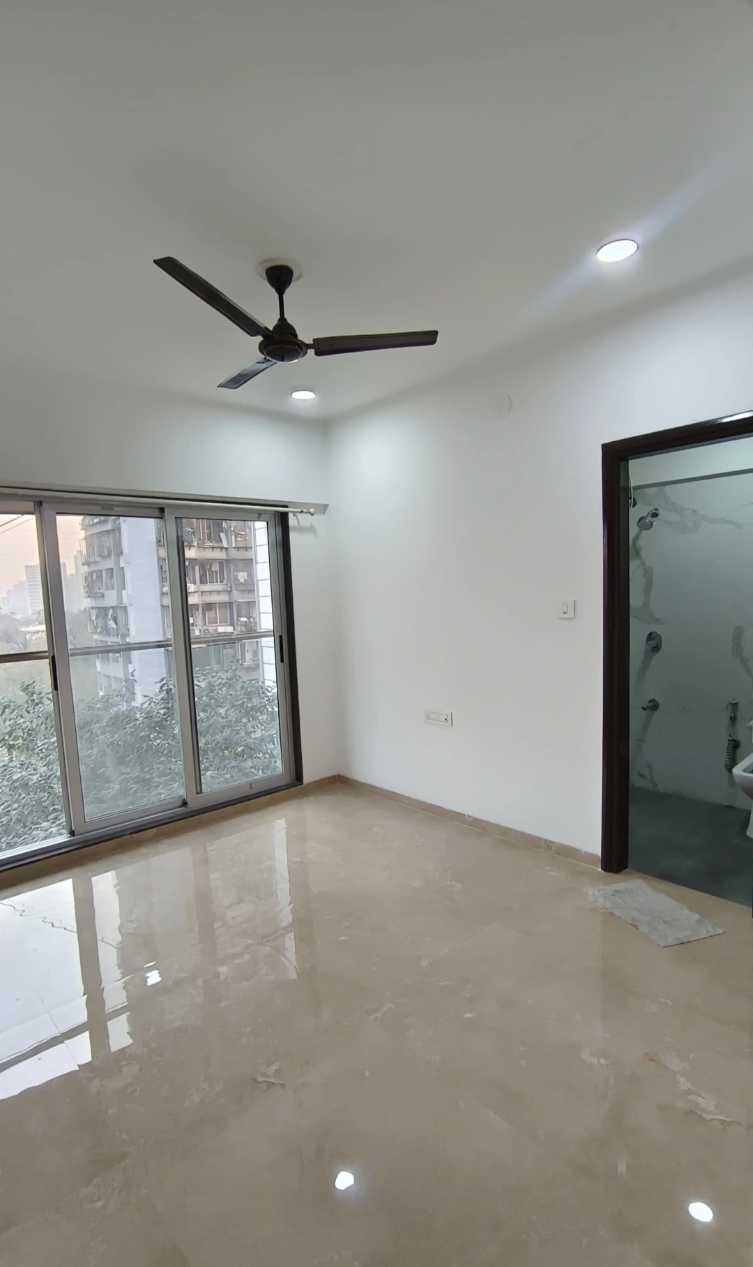 2 BHK Flat for Rent in Laxmi Annex Society, Goregaon West