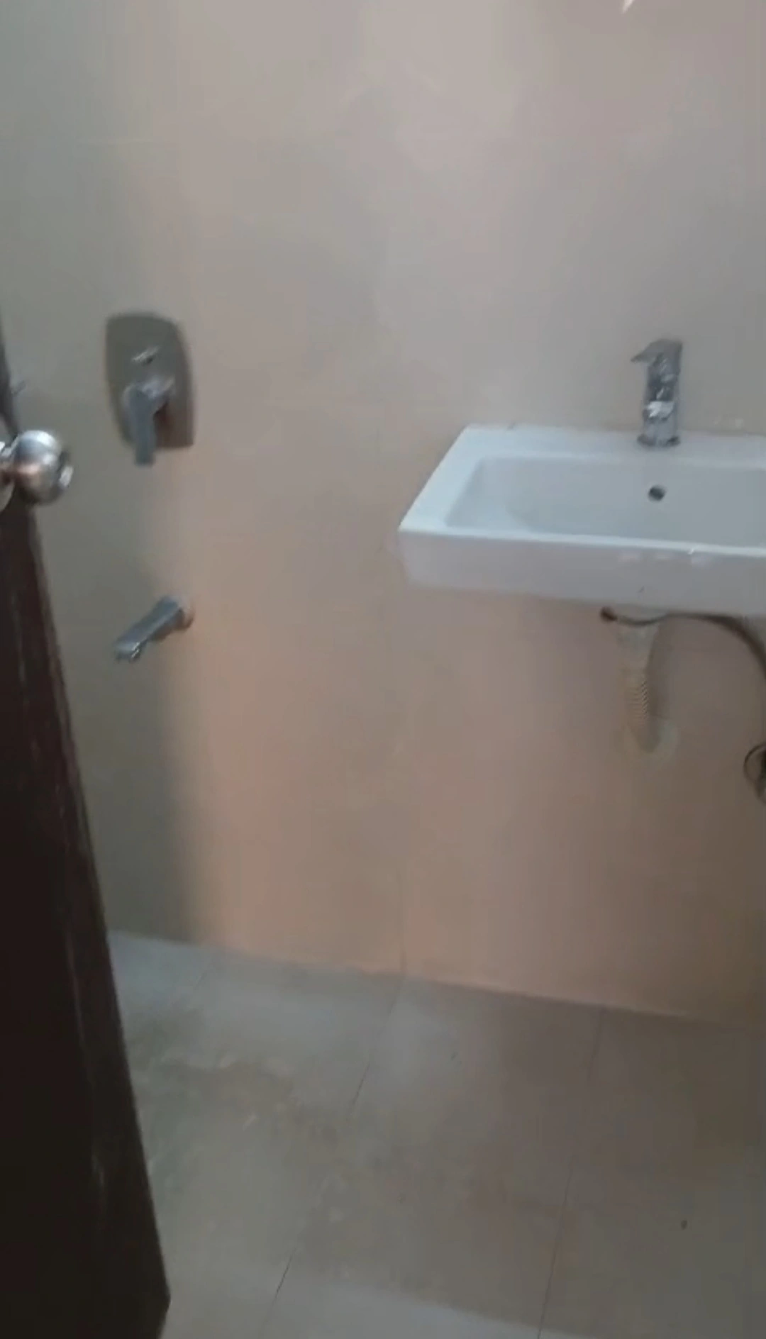 2 BHK Flat for Rent in Samadhan Tower, Goregaon West