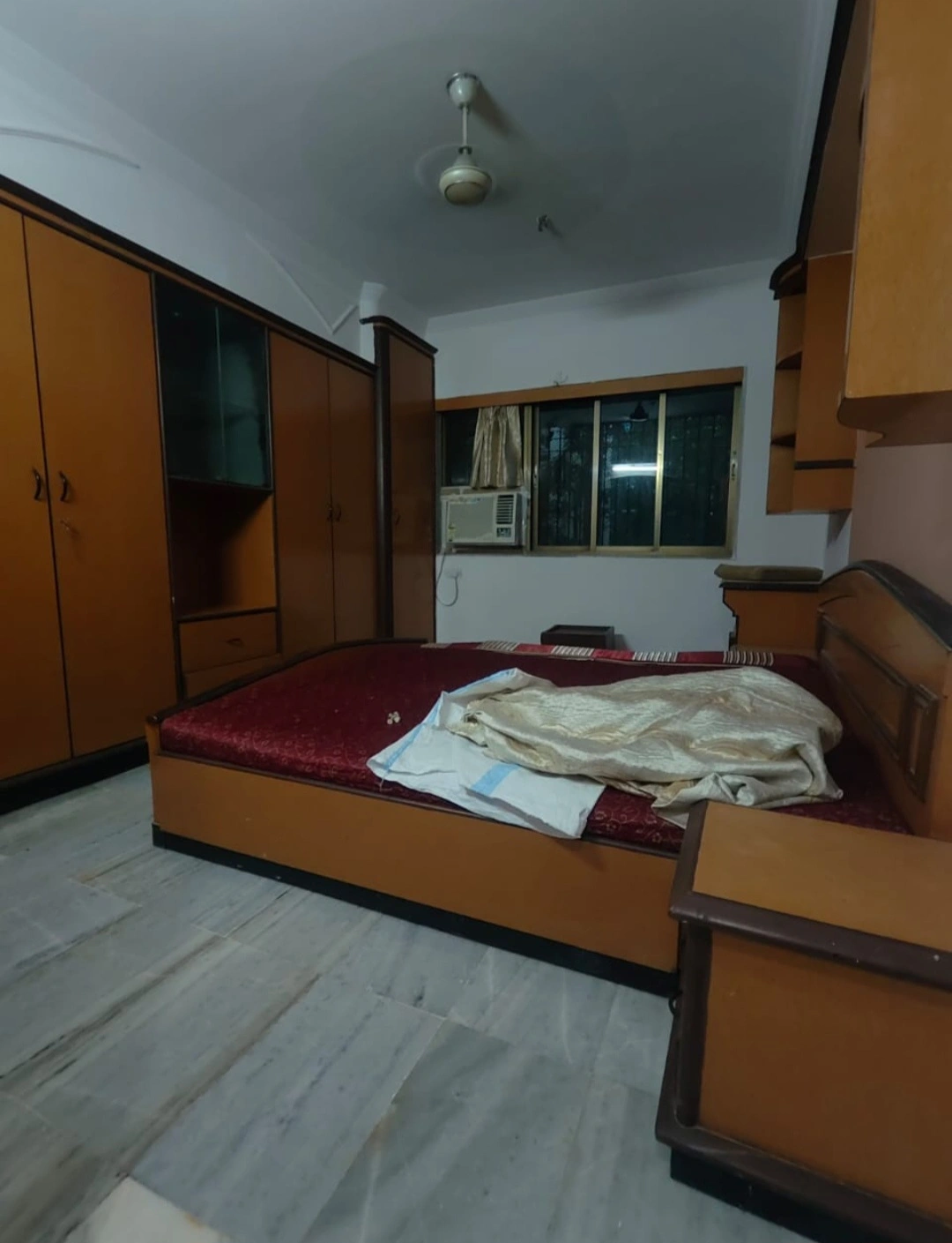 2 BHK Flat for Rent in Pleasant Park, Malad West