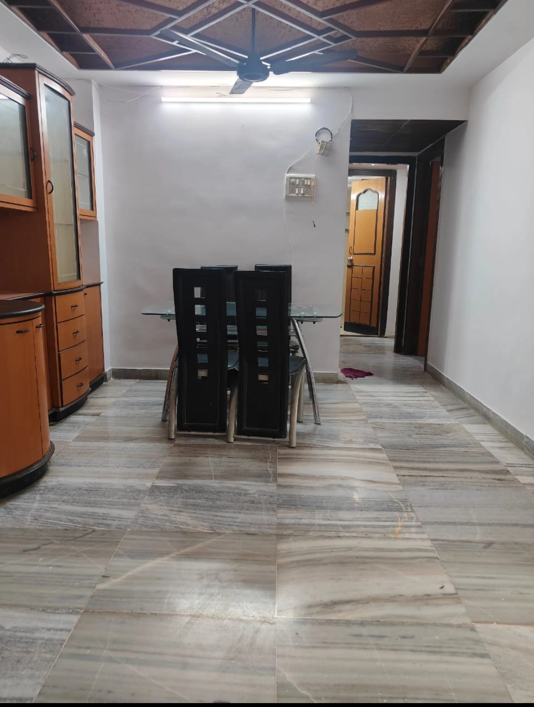 2 BHK Flat for Rent in Pleasant Park, Malad West