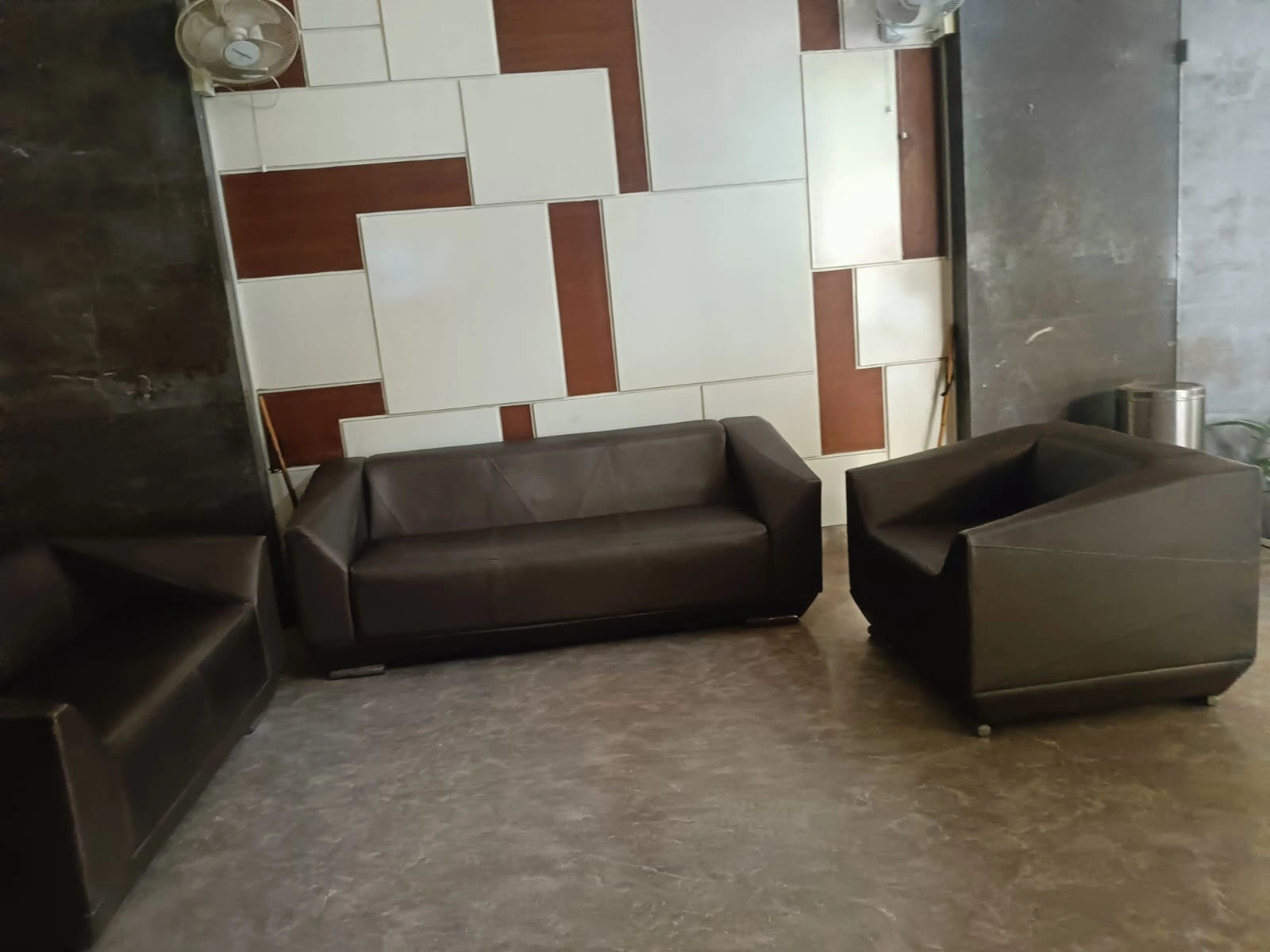 2 BHK Flat for Rent in Kabra Argentum Tower, Goregaon West