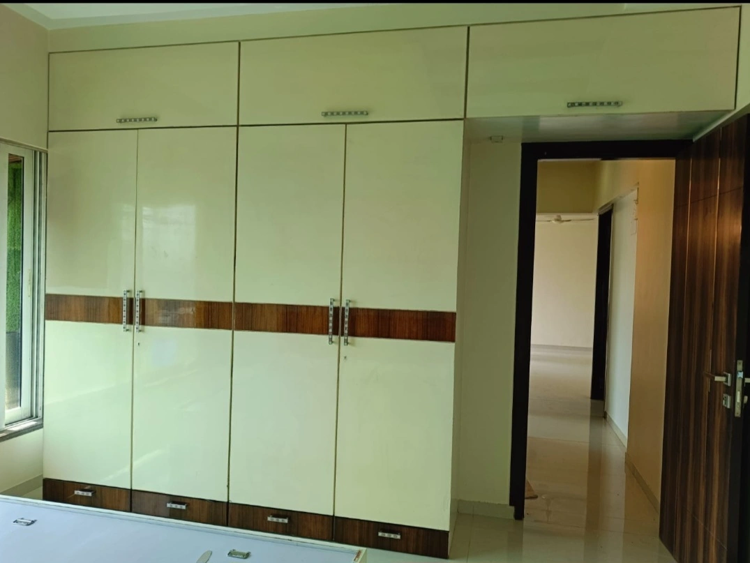2 BHK Flat for Rent in Kabra Argentum Tower, Goregaon West