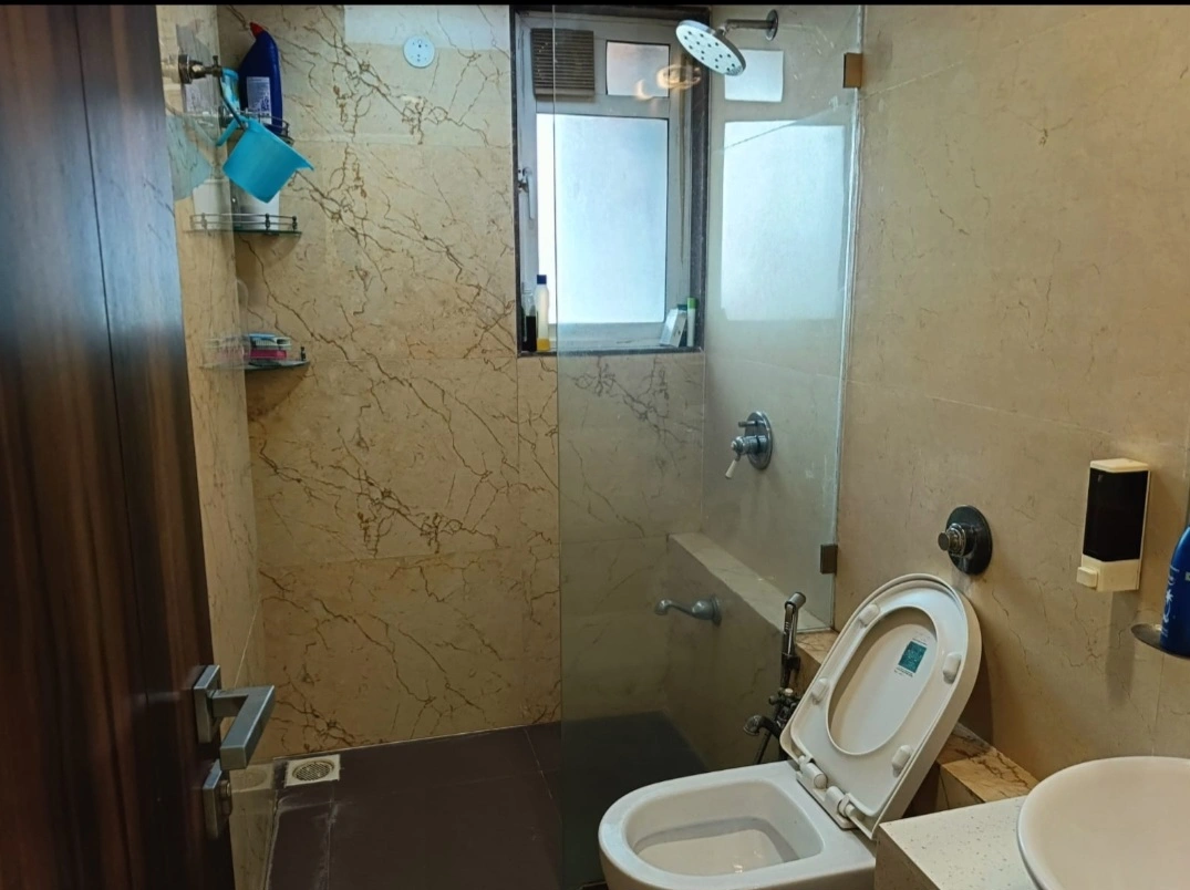 2 BHK Flat for Rent in Kabra Argentum Tower, Goregaon West