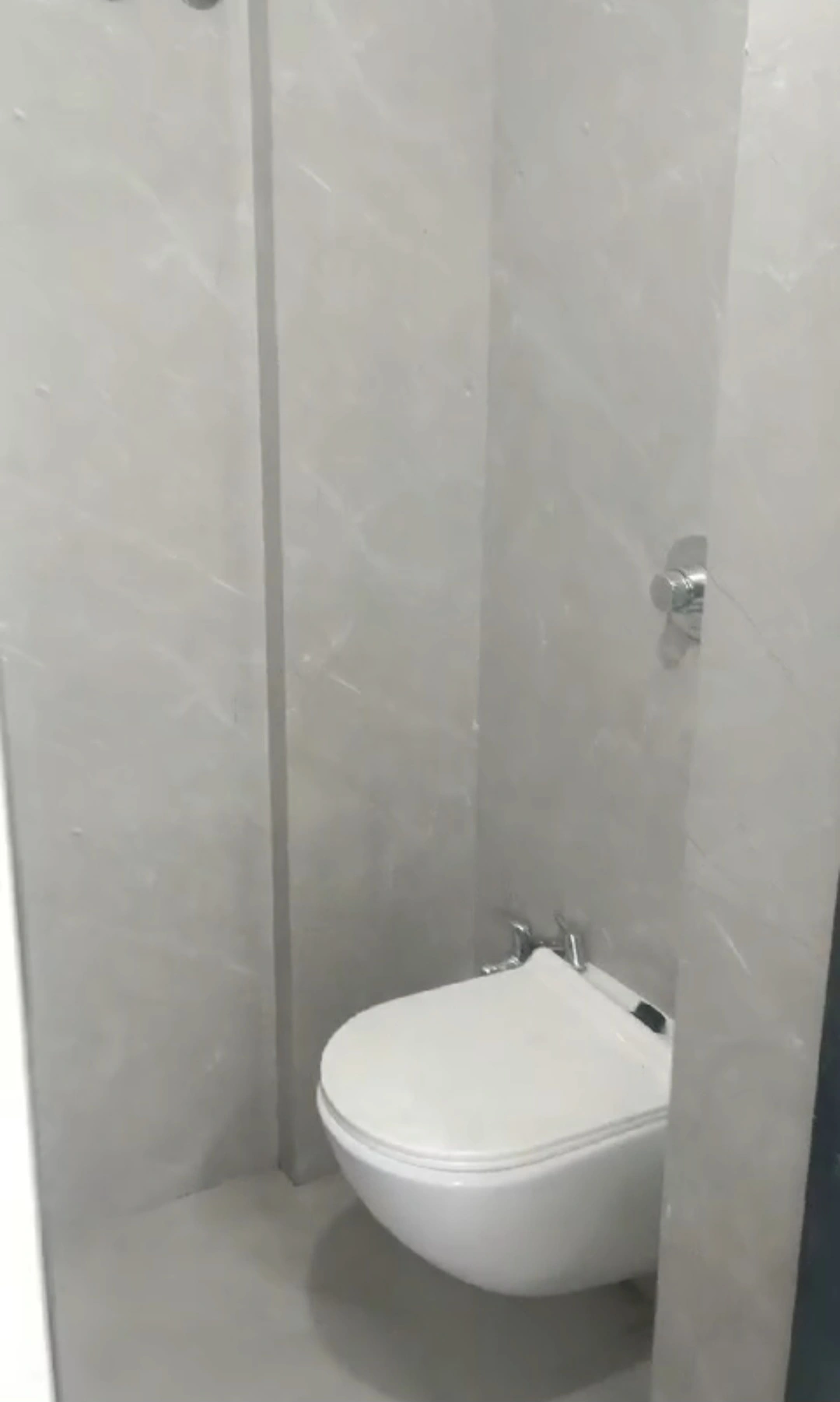 1 BHK Flat for Rent in Jawahar Nagar,Road No14, Goregaon West