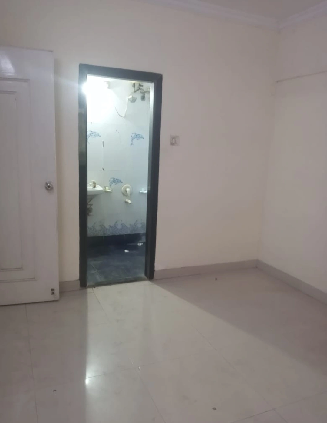 1 BHK Flat for Rent in Dheeraj Diamond Complex, Malad West