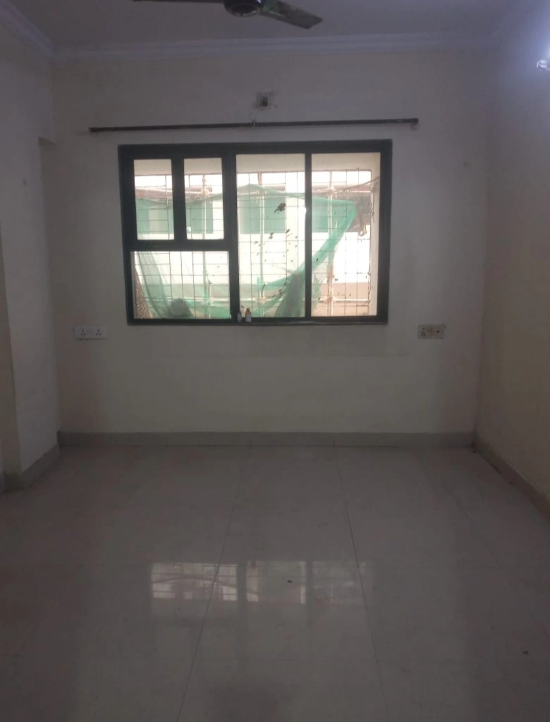 1 BHK Flat for Rent in Dheeraj Diamond Complex, Malad West