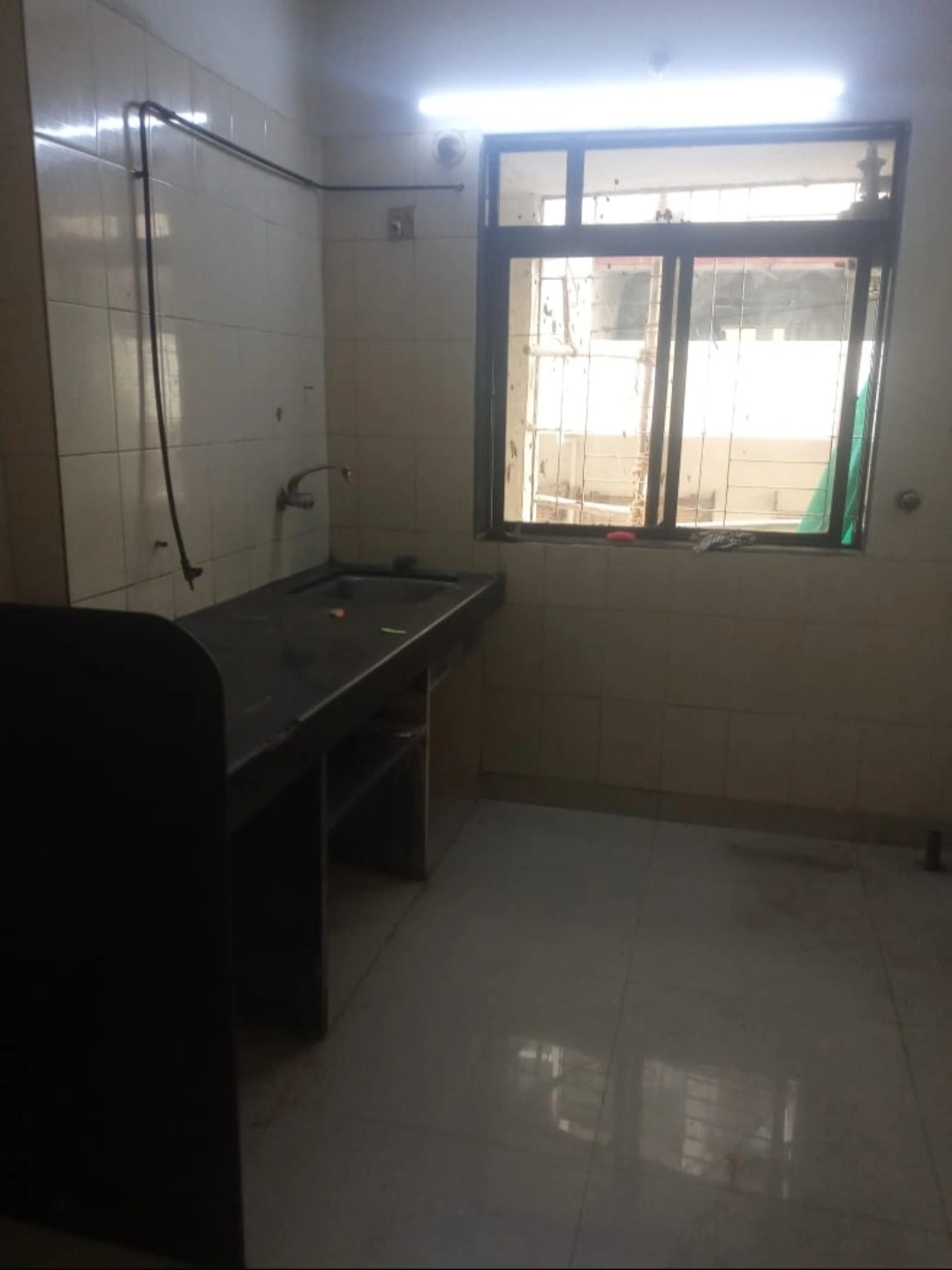 1 BHK Flat for Rent in Dheeraj Diamond Complex, Malad West