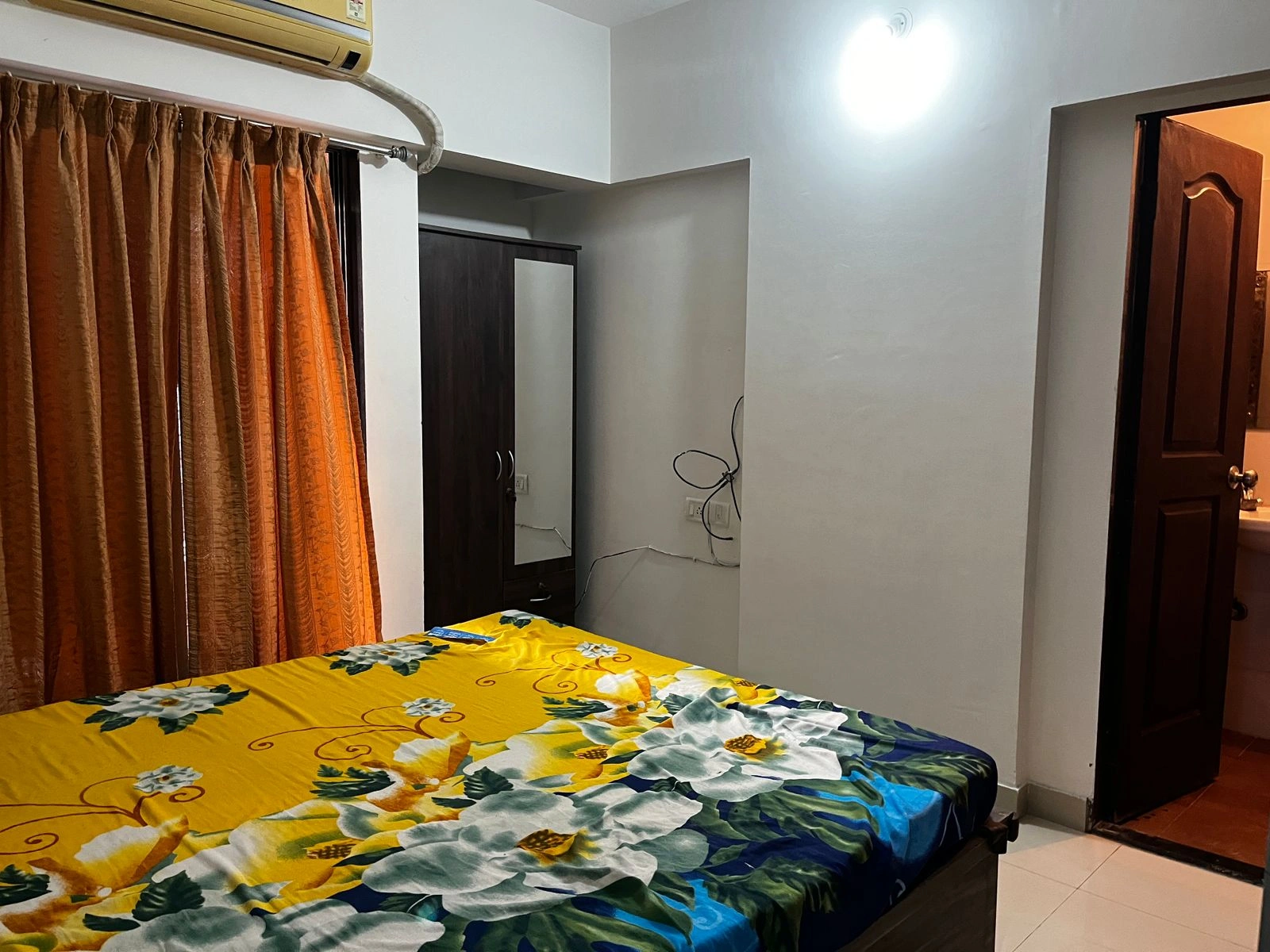2 BHK Flat for Rent in Sethia Green View , Goregaon West