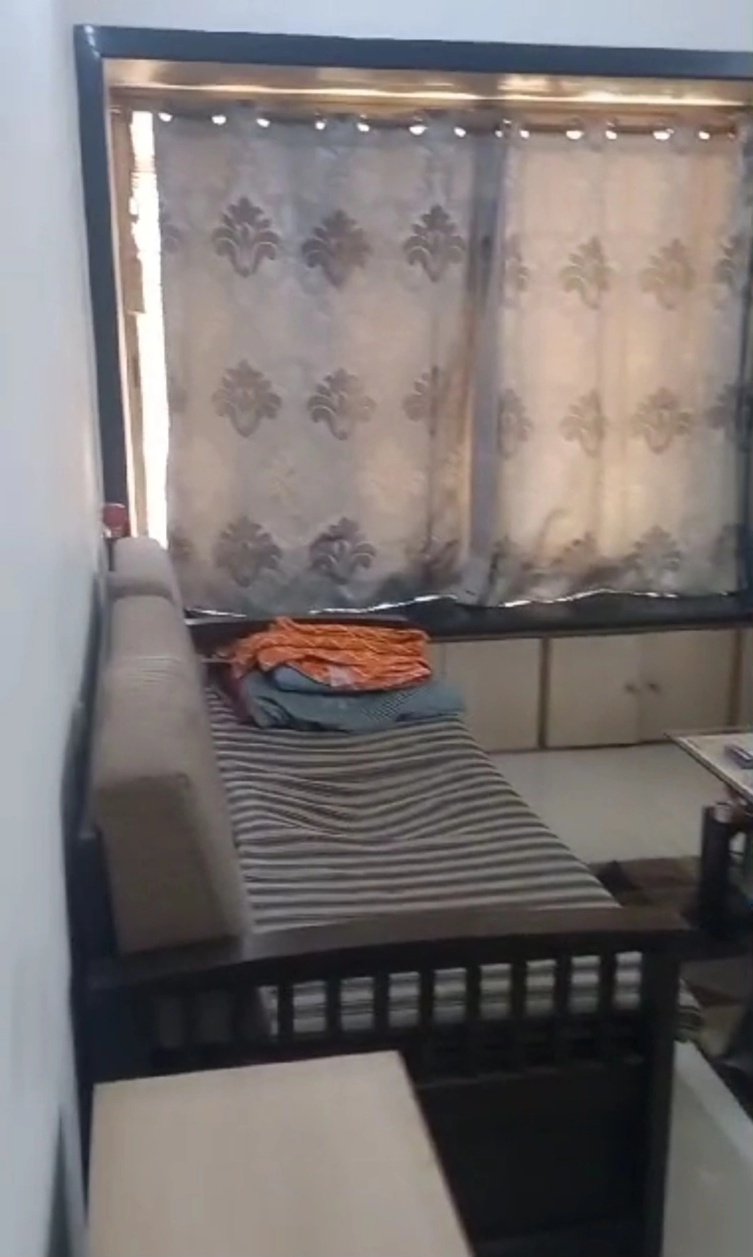 1 BHK Flat for Rent in Acme Complex, Goregaon West