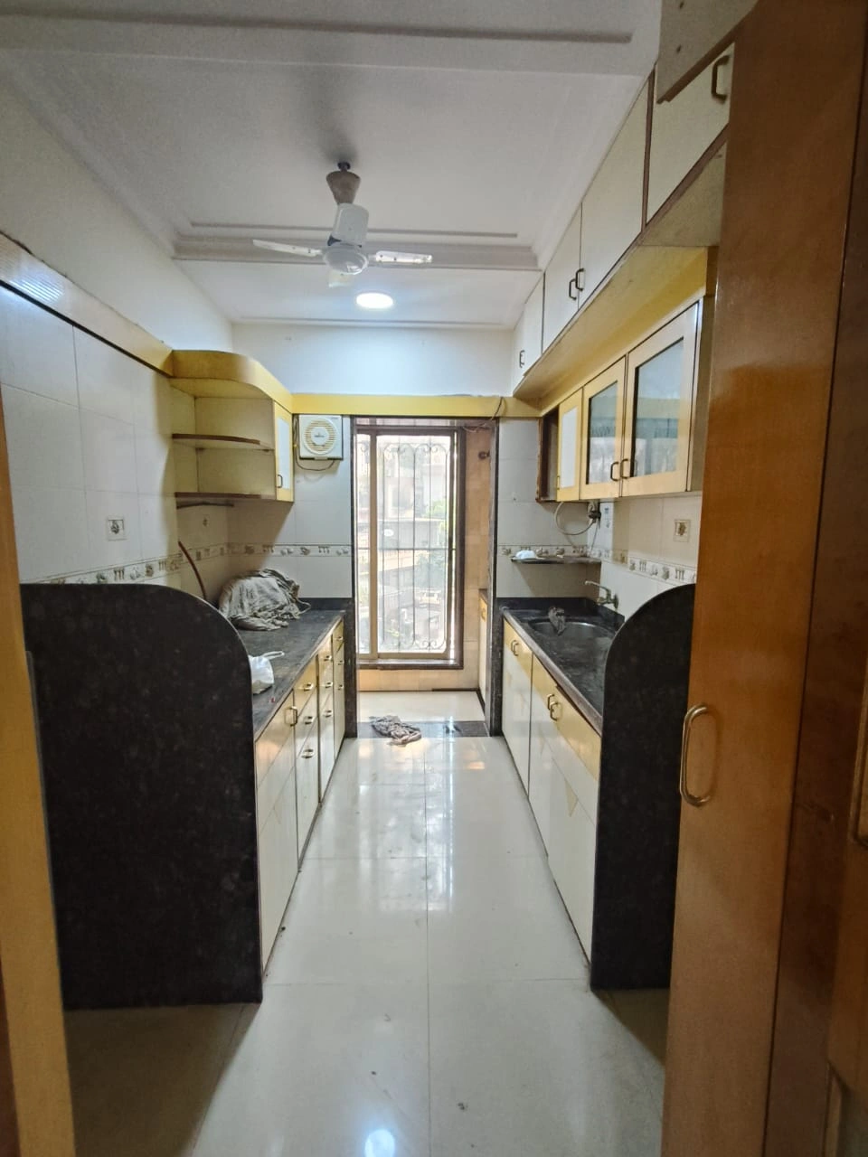 3 BHK Flat for Rent in Shree Krishna Heights, Malad East