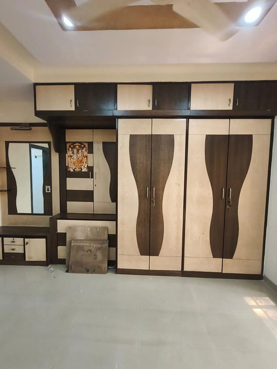 3 BHK Flat for Rent in Shree Krishna Heights, Malad East