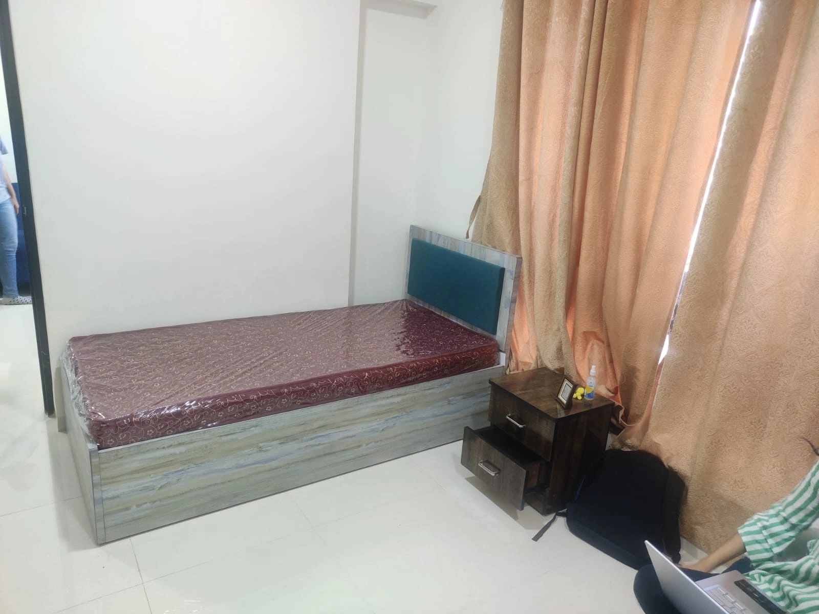 Double Sharing Room Girls only Flat for PG in Bhoomi Samarth, Goregaon East