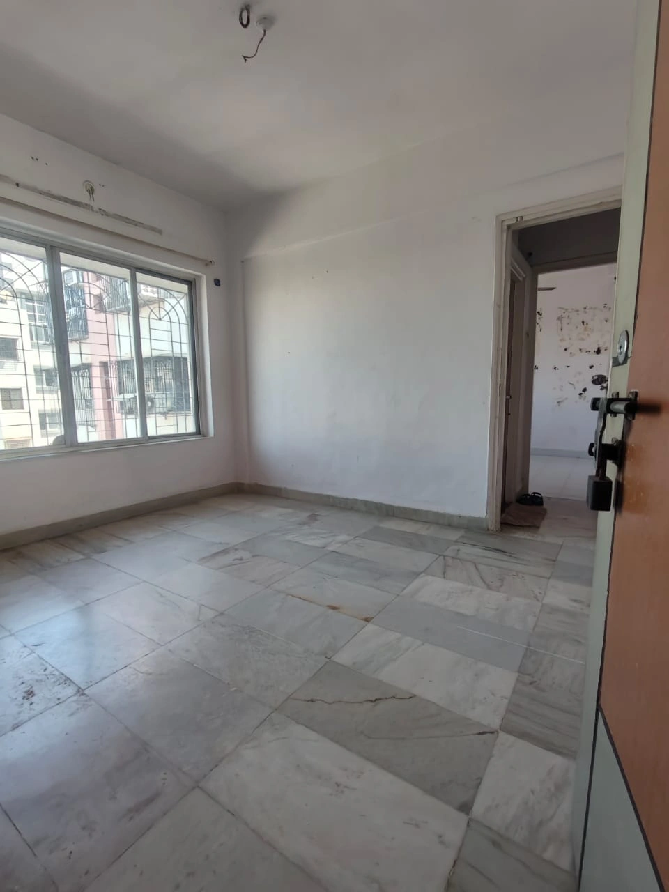 1 BHK Flat for Rent in Blue Pearl Society, Malad West