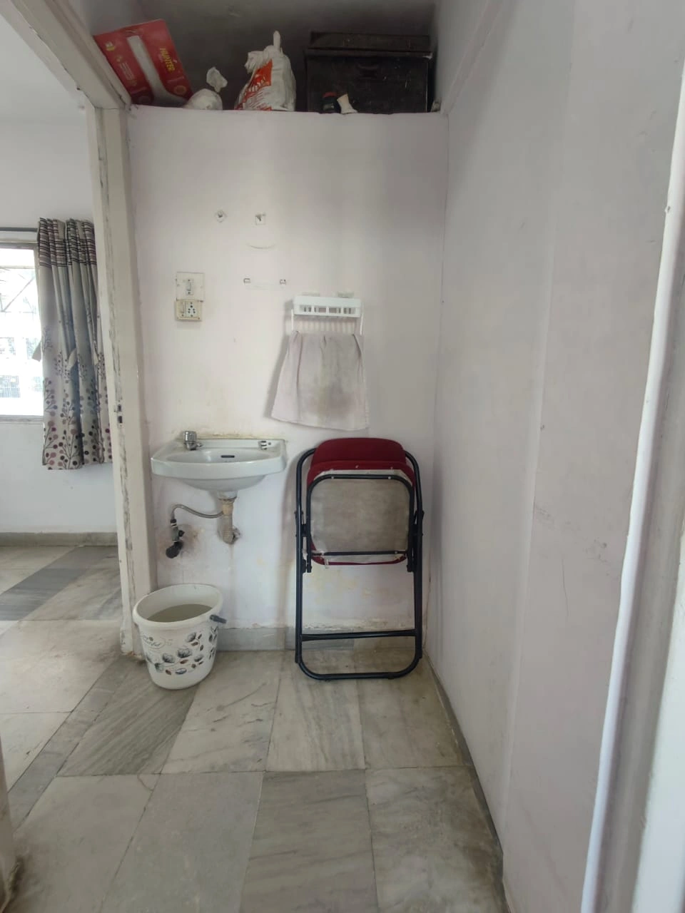 1 BHK Flat for Rent in Blue Pearl Society, Malad West