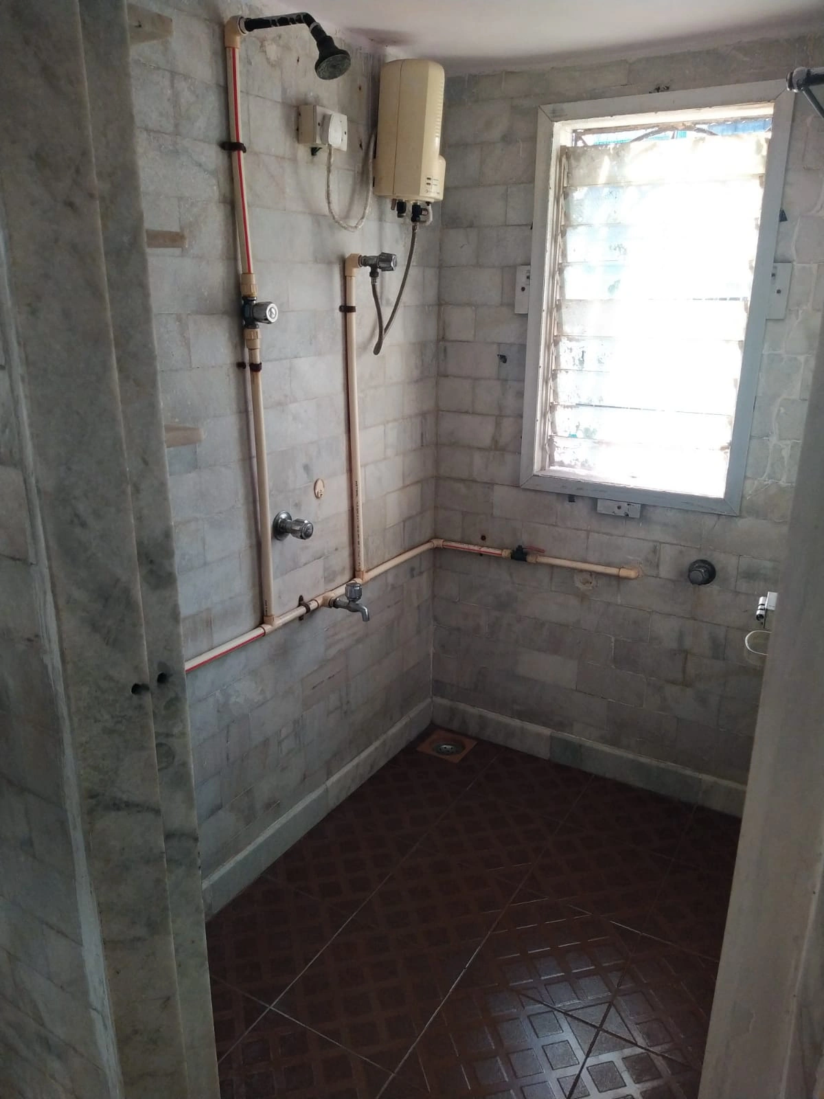 1 BHK Flat for Rent in Link Palace Apartment , Malad West