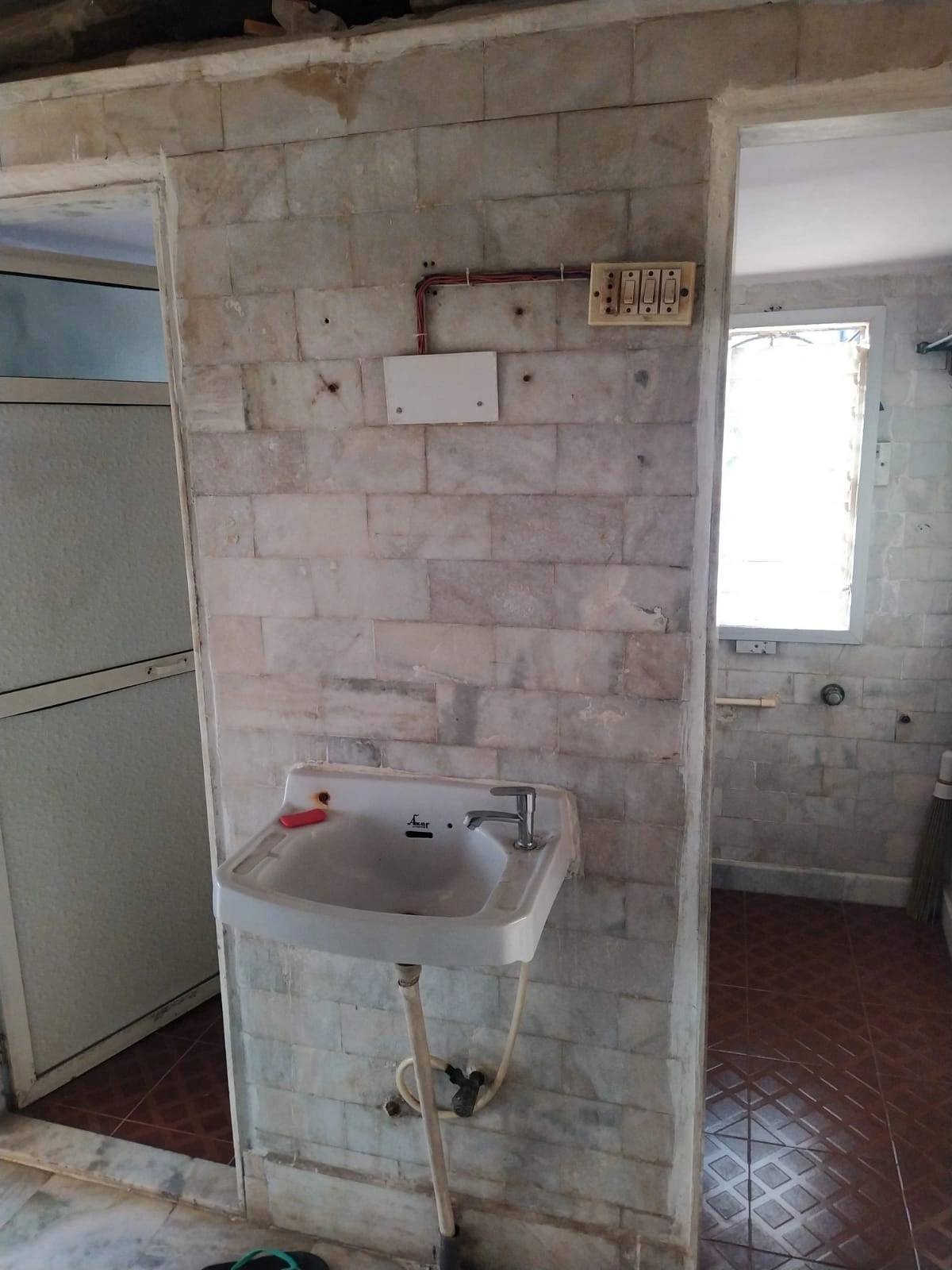 1 BHK Flat for Rent in Link Palace Society, Malad West