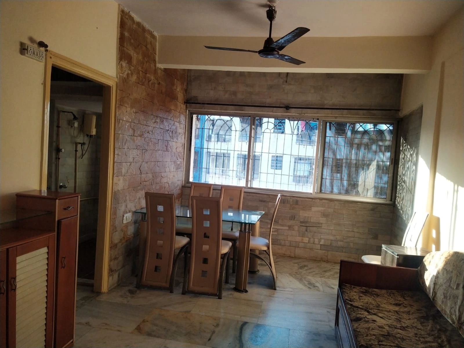 1 BHK Flat for Rent in Link Palace Society, Malad West
