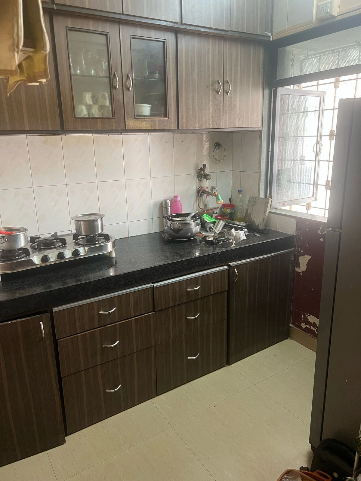 2.5 BHK Flat for Rent in Coral Park, Goregaon East