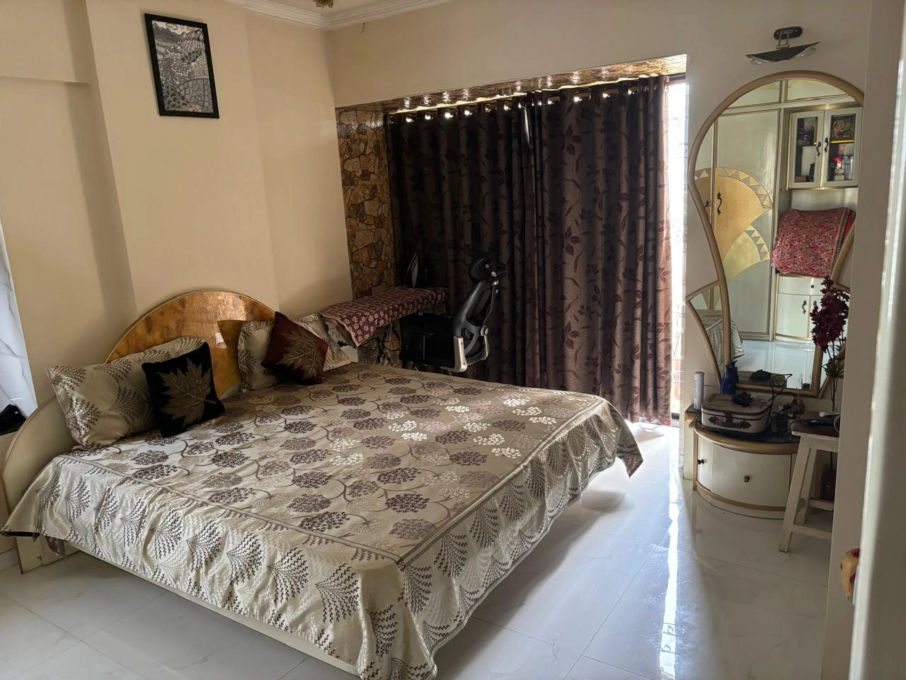 3 BHK Flat for Rent in Velentine Tower, Goregaon East