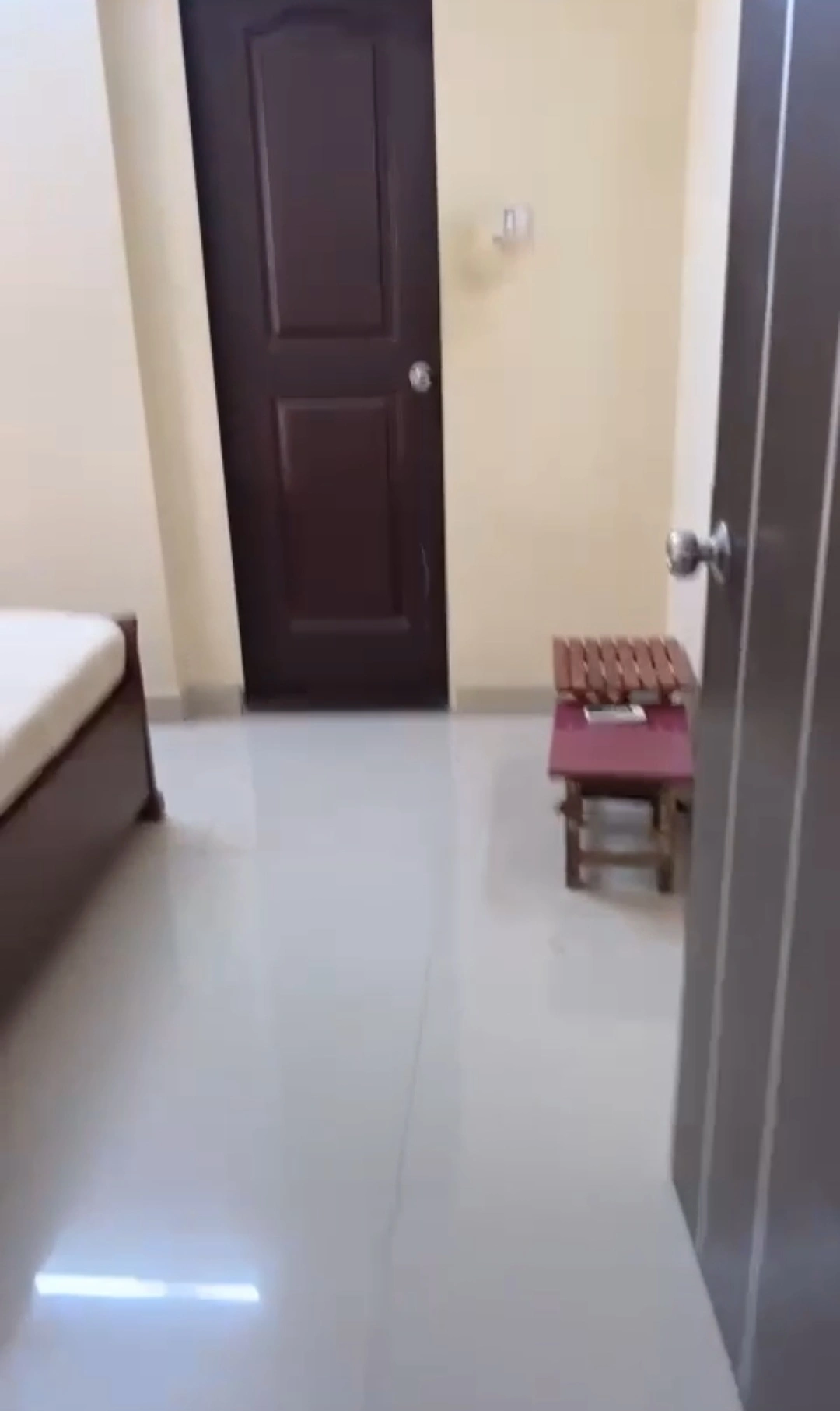2 BHK Flat for Rent in Sethia Green View , Goregaon West