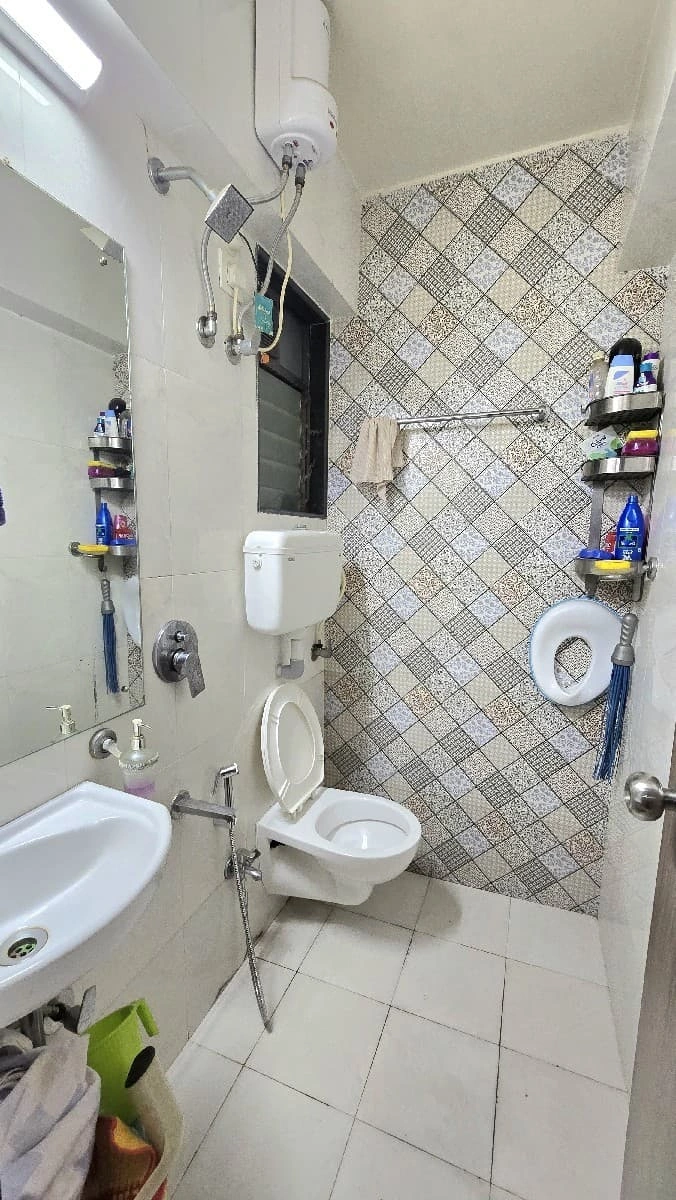 1 BHK Flat for Rent in Bhoomi Samarth, Goregaon East