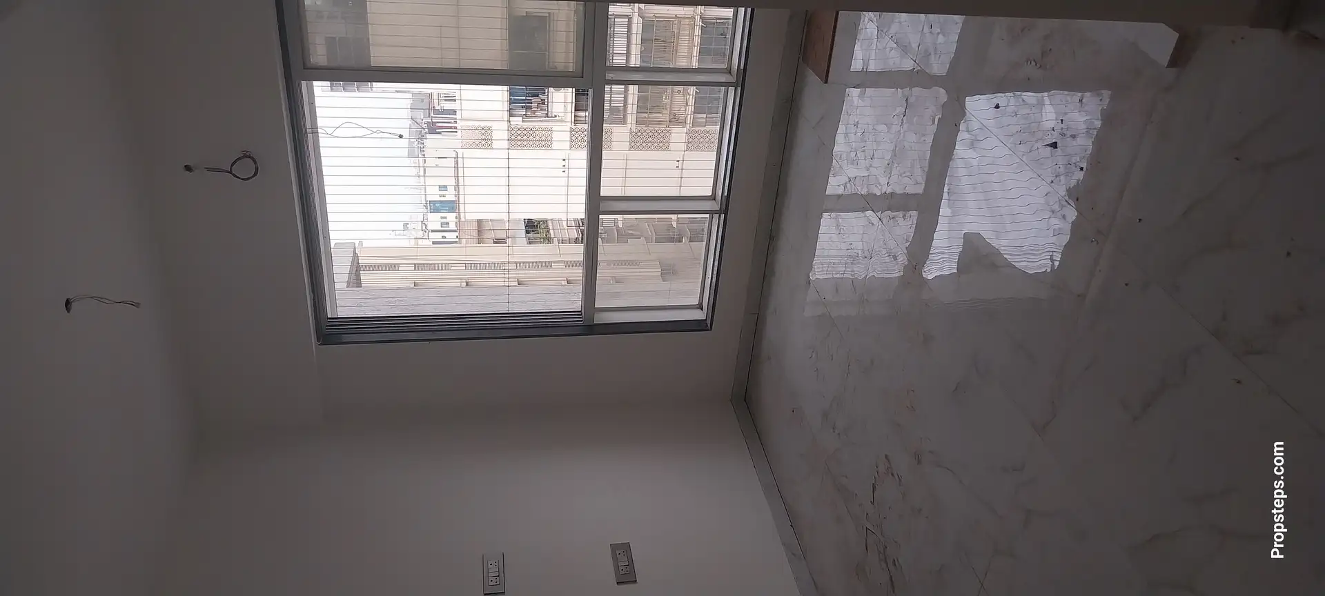 2 BHK Flat for Rent in Trident Tower, Goregaon West