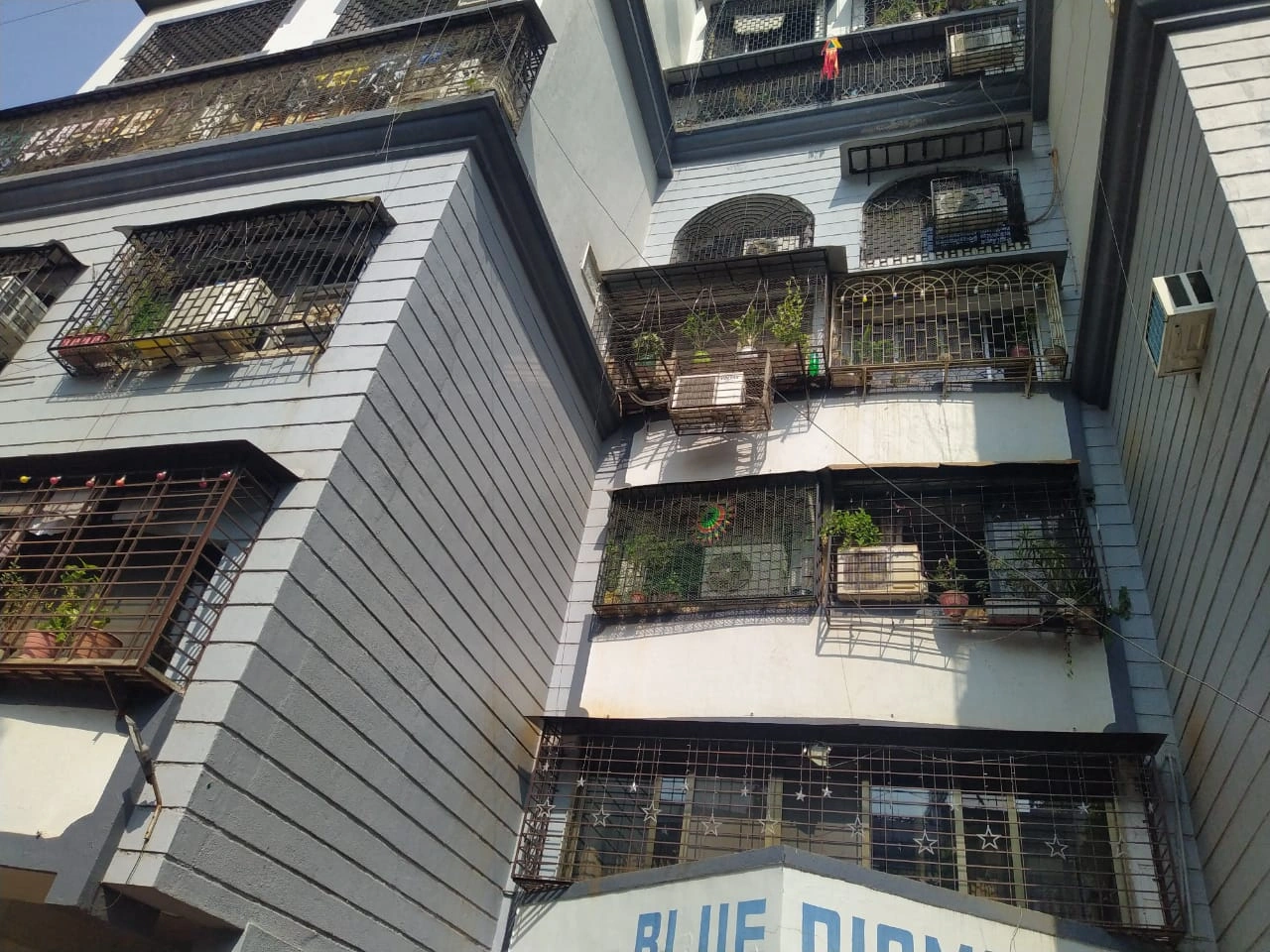 Double Sharing Room Girls only Flat for PG in Blue Diamond Society, Malad West