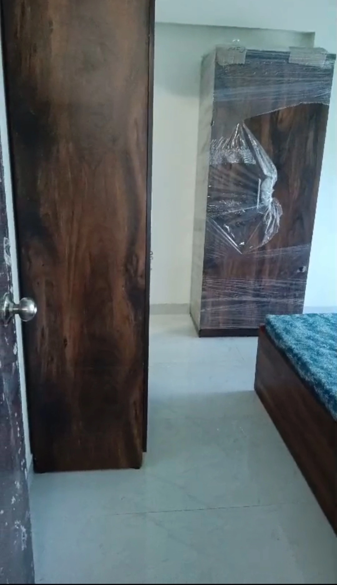 Double Sharing Room Boys only Flat for PG in DGS Anupam Tower, Malad West