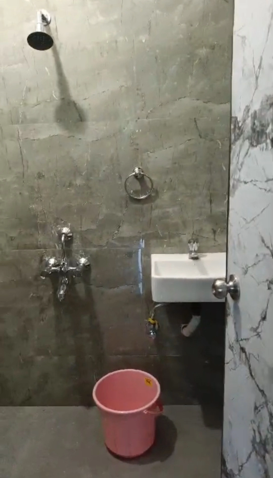 Double Sharing Room Boys only Flat for PG in DGS Anupam Tower, Malad West