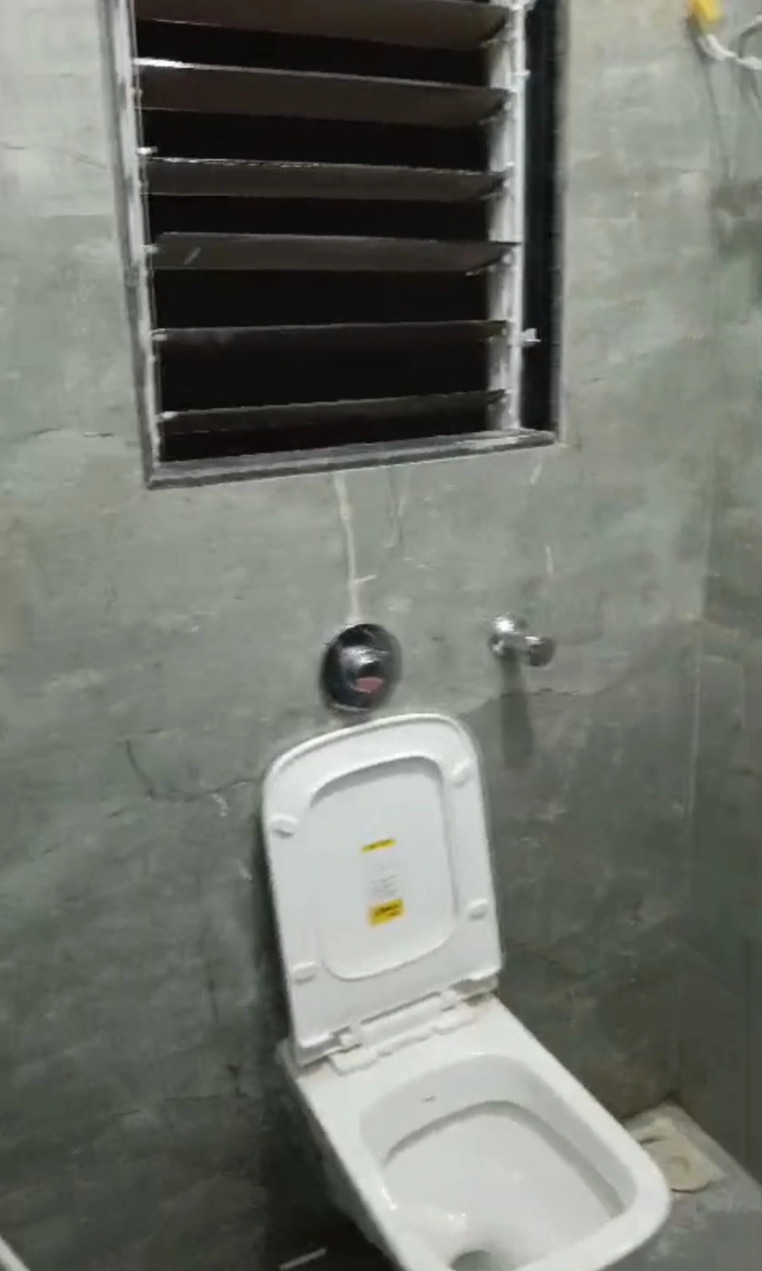 Double Sharing Room Boys only Flat for PG in DGS Anupam Tower, Malad West