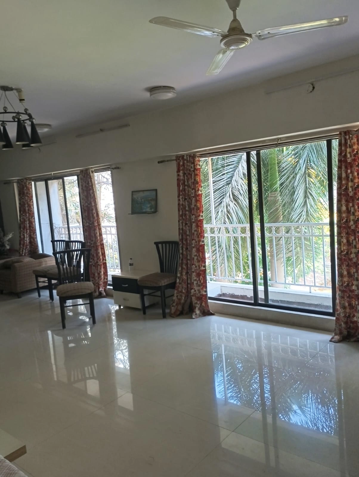 Double Sharing Room Girls only Flat for PG in Monal Apartment , Malad East