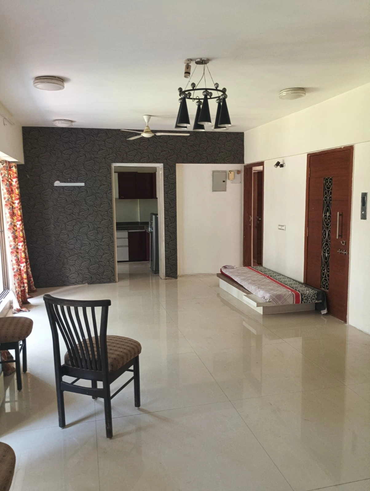 Double Sharing Room Girls only Flat for PG in Monal Apartment , Malad East