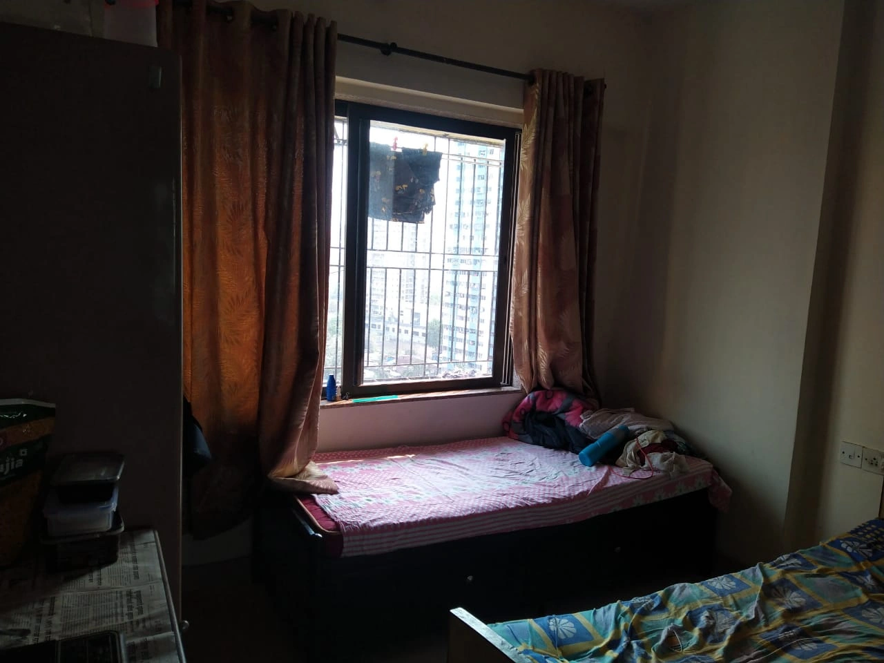 Triple Sharing Room Girls only Flat for PG in Saptaratna Tower , Malad West