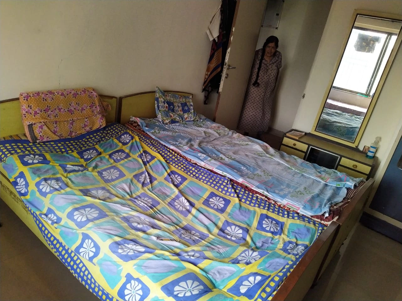 Triple Sharing Room Girls only Flat for PG in Saptaratna Tower , Malad West