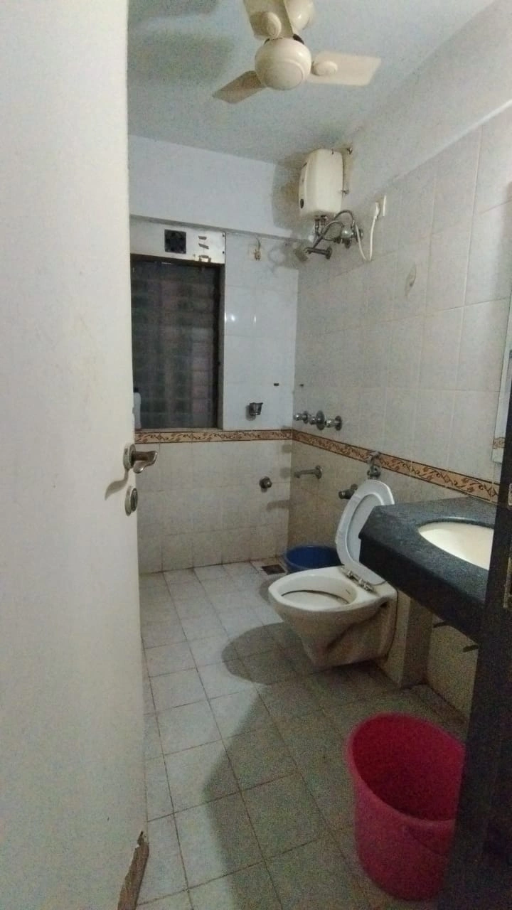 3 BHK Flat for Rent in Mahindra Gesco, Goregaon West