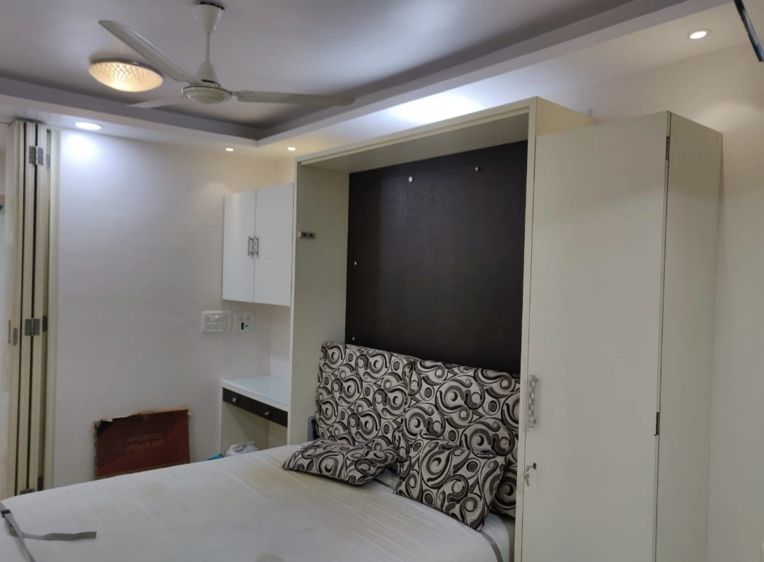 3 BHK Flat for Rent in Saptaratna Tower , Malad West