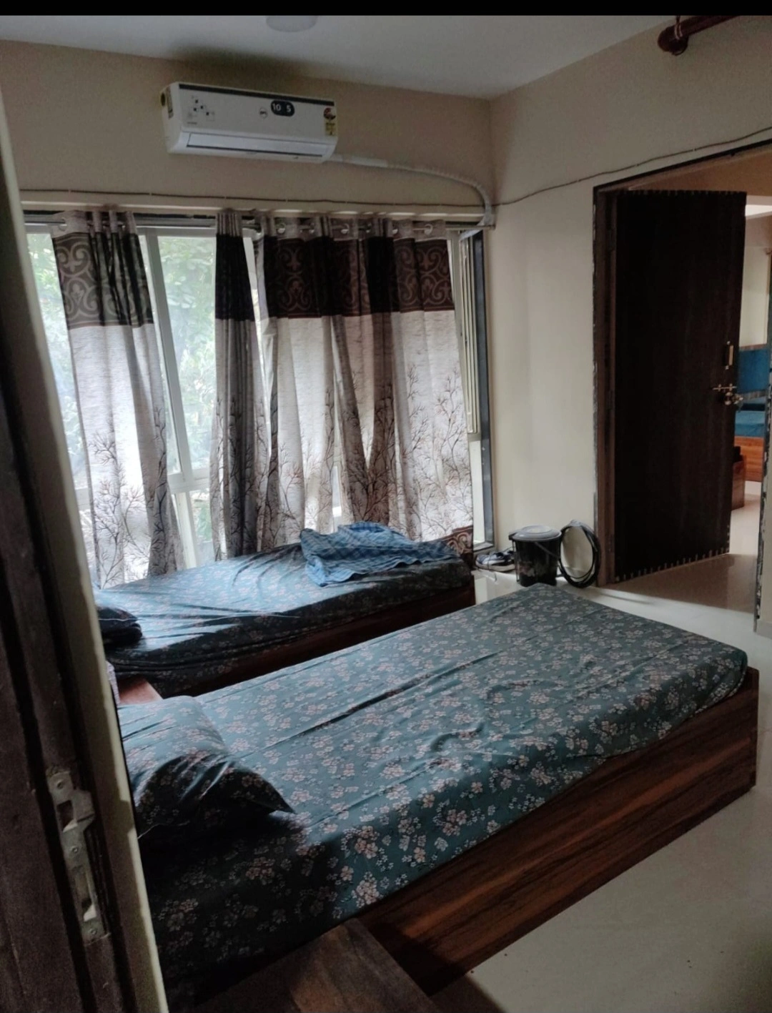 Triple Sharing Room Boys only Flat for PG in Athena Tower, Goregaon West