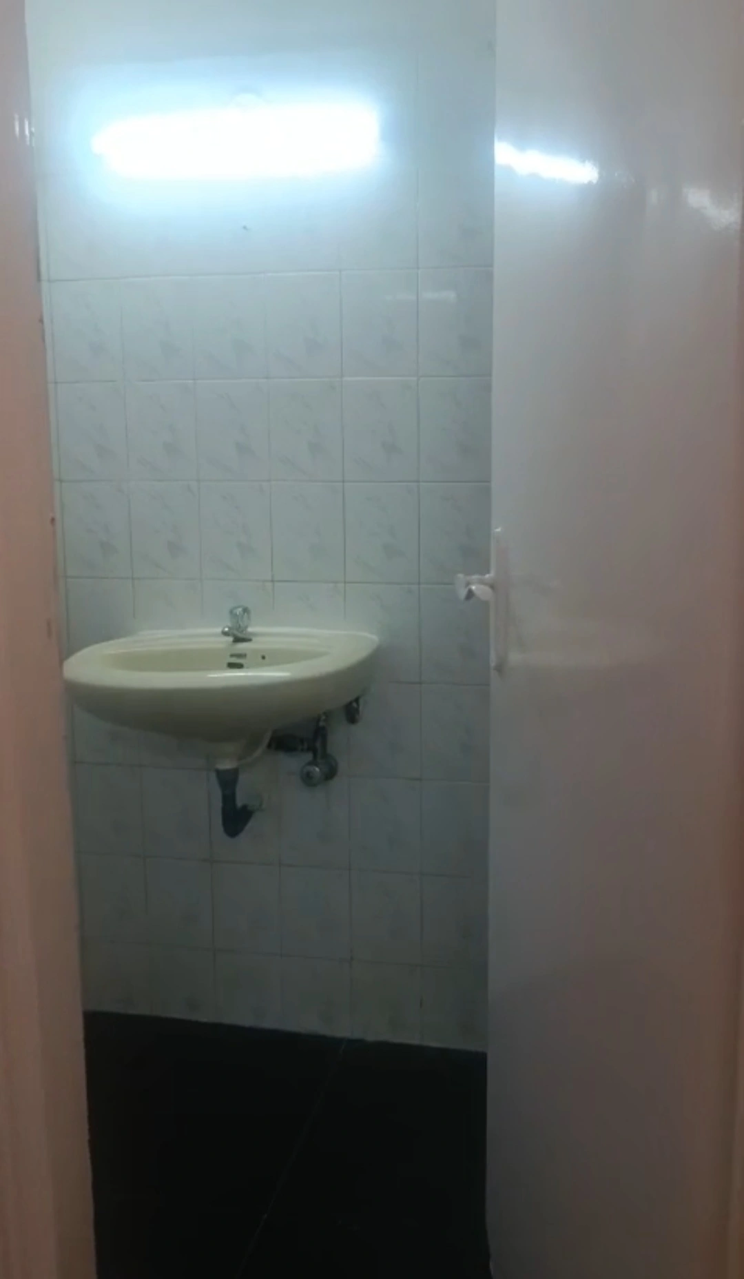 3 BHK Flat for Rent in Royal Samrat Society, Goregaon West