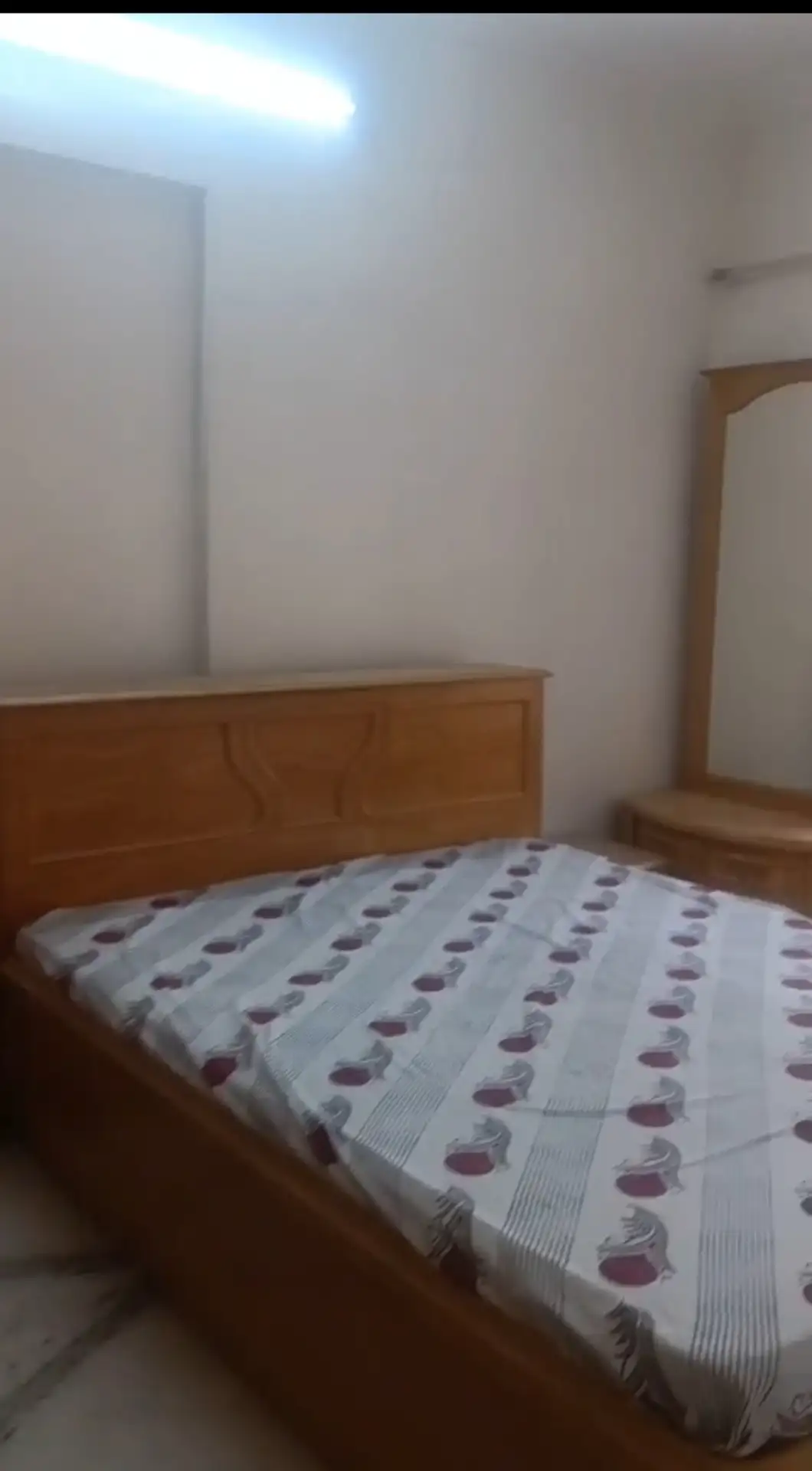 3 BHK Flat for Rent in Royal Samrat Society, Goregaon West