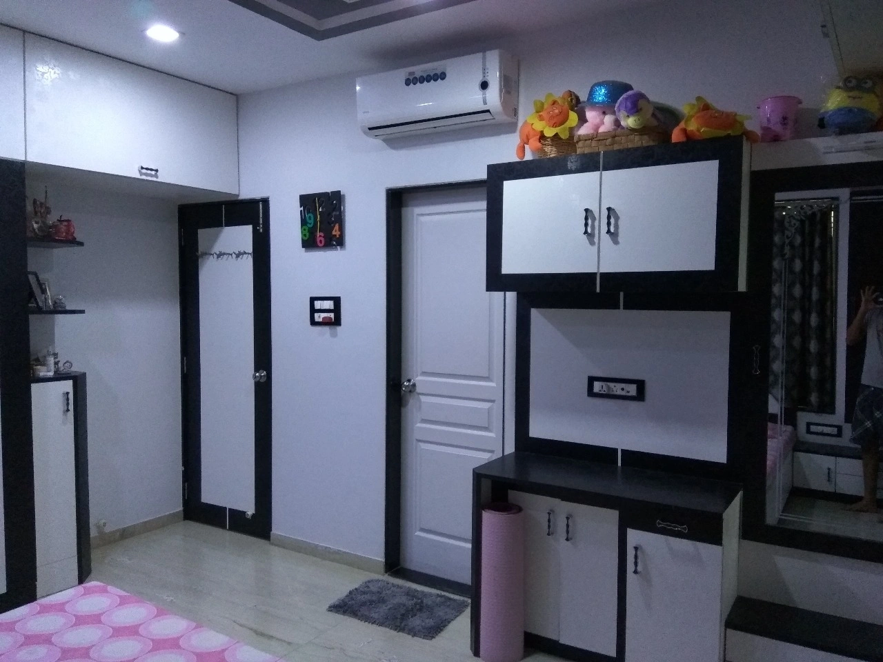 3 BHK Flat for Rent in Bahttad Society, Goregaon West