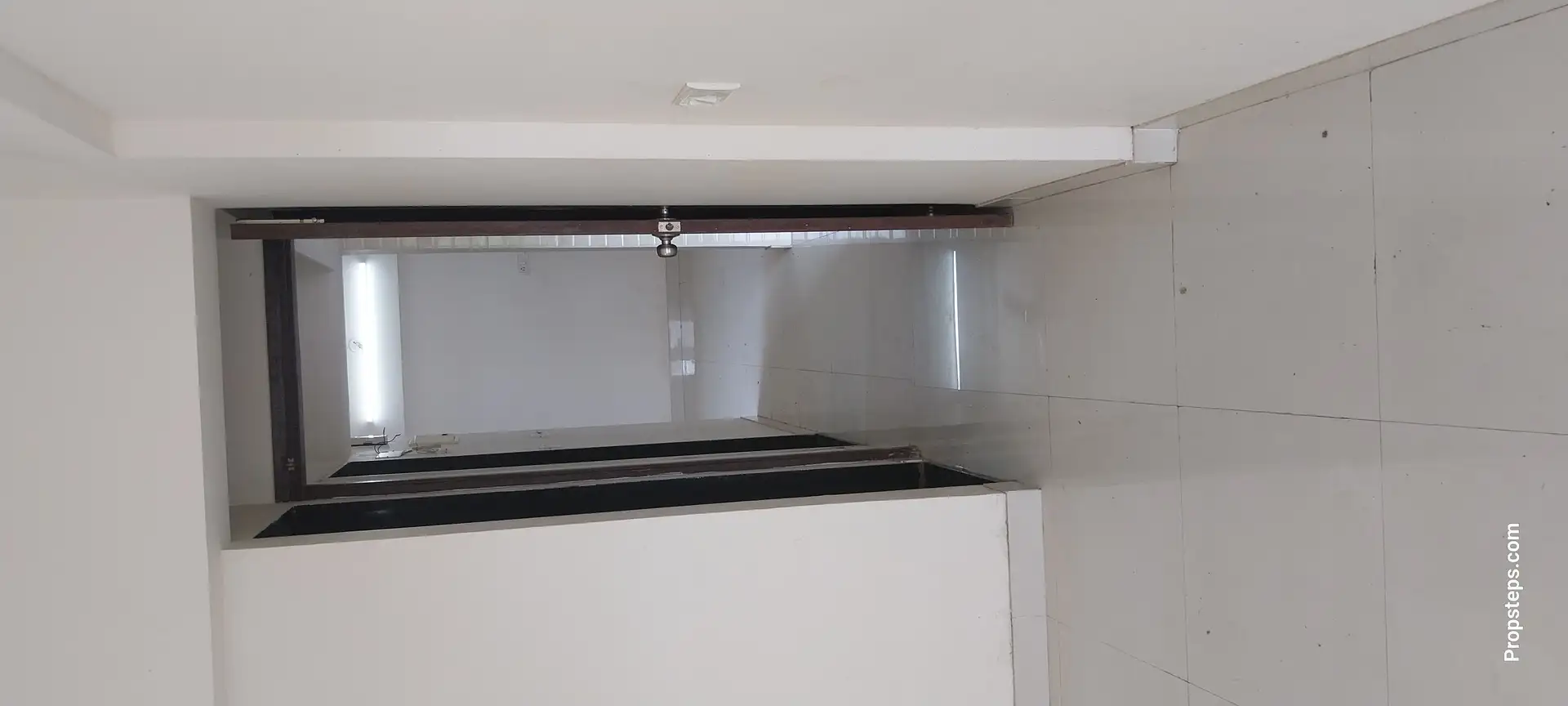 2.5 BHK Flat for Rent in Sethia Link View, Goregaon West