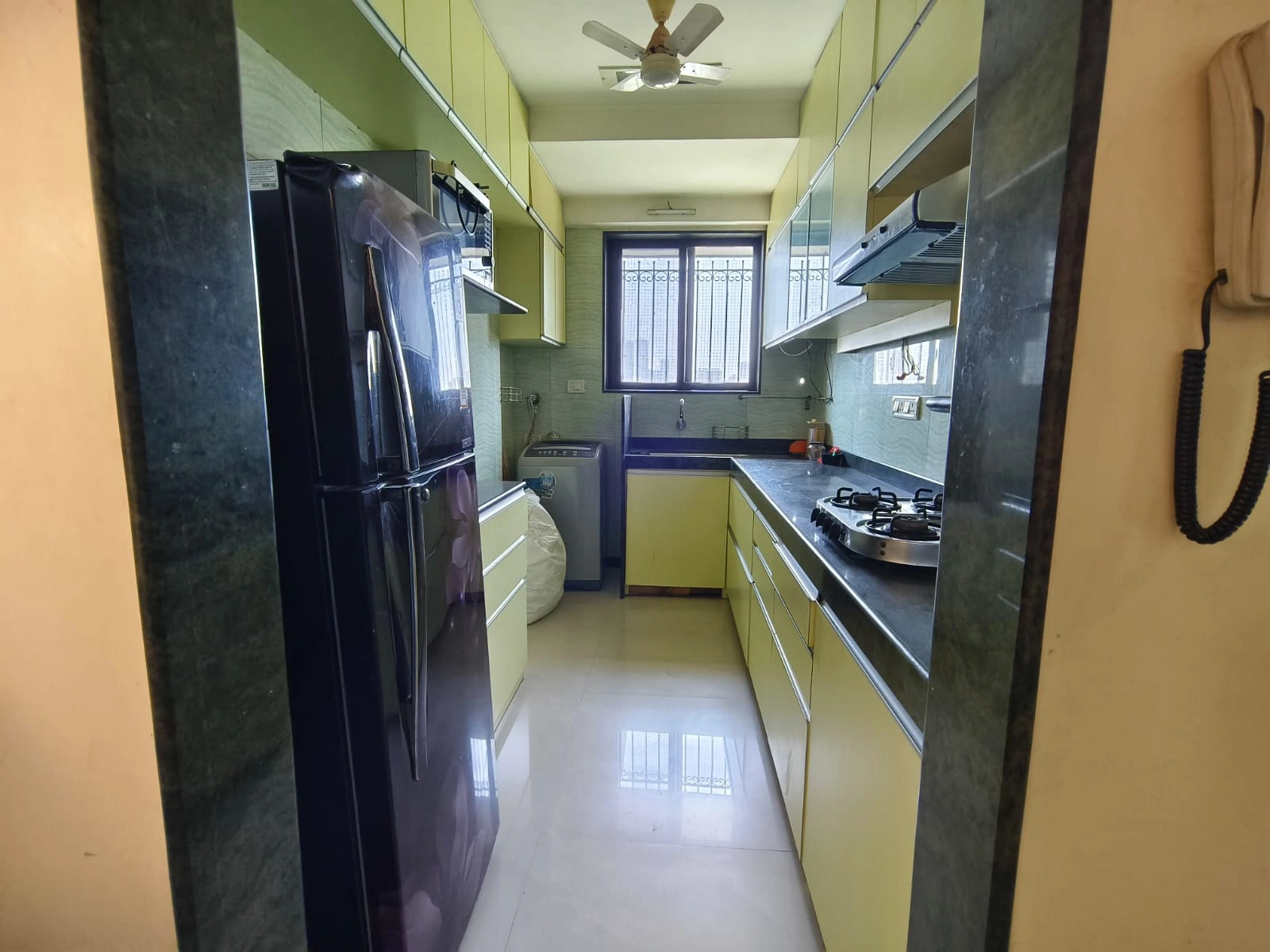 2 BHK Flat for Sale in Ankur Apartment , Goregaon West
