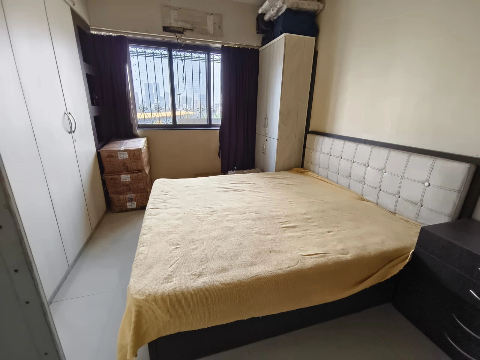 2 BHK Flat for Sale in Ankur Apartment , Goregaon West