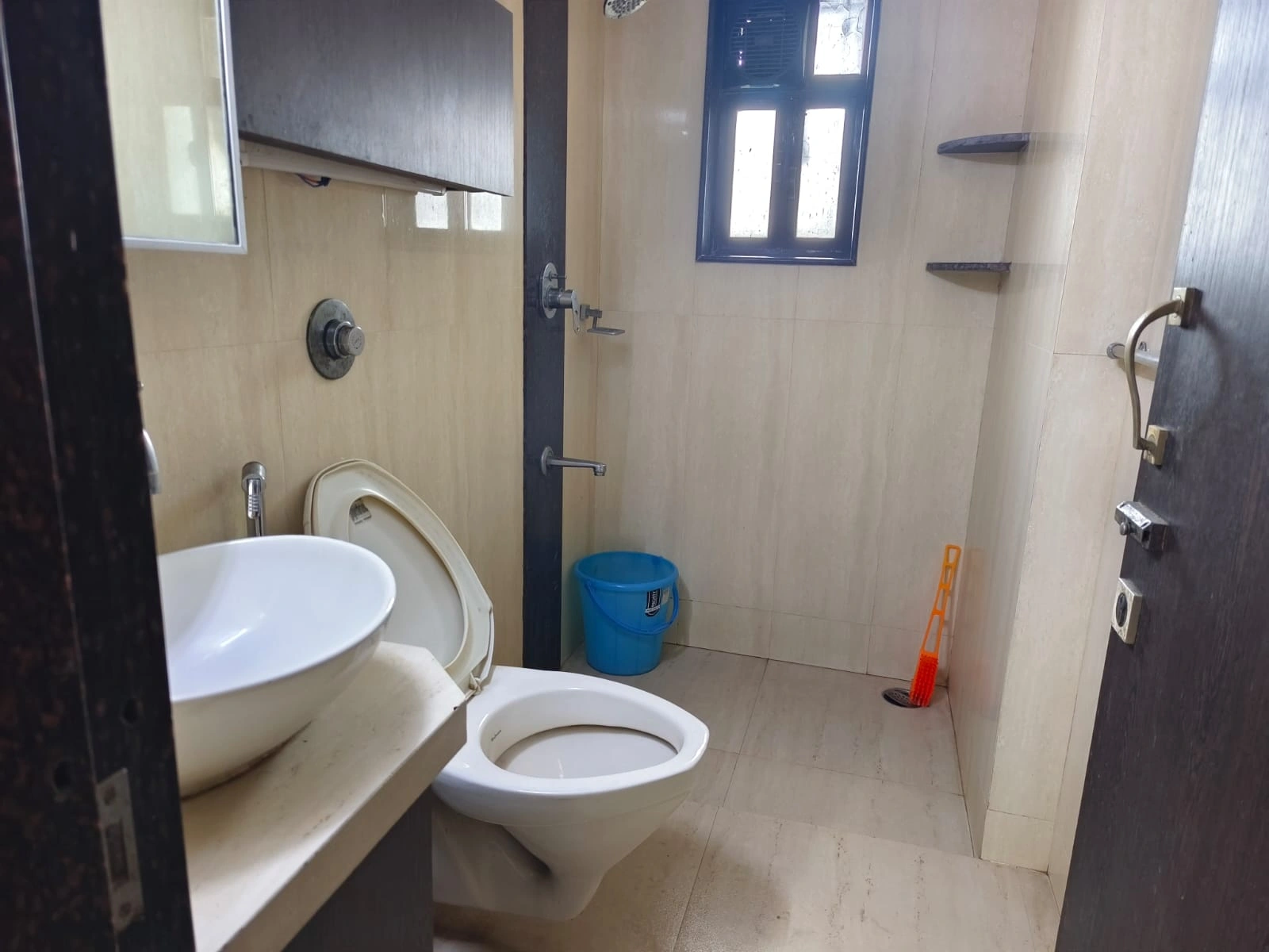 2 BHK Flat for Sale in Ankur Apartment , Goregaon West