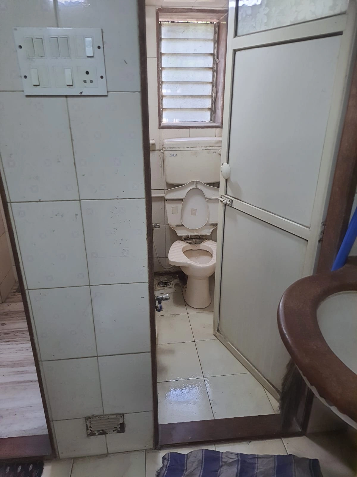 2 BHK Flat for Rent in Hira Apartment , Goregaon West